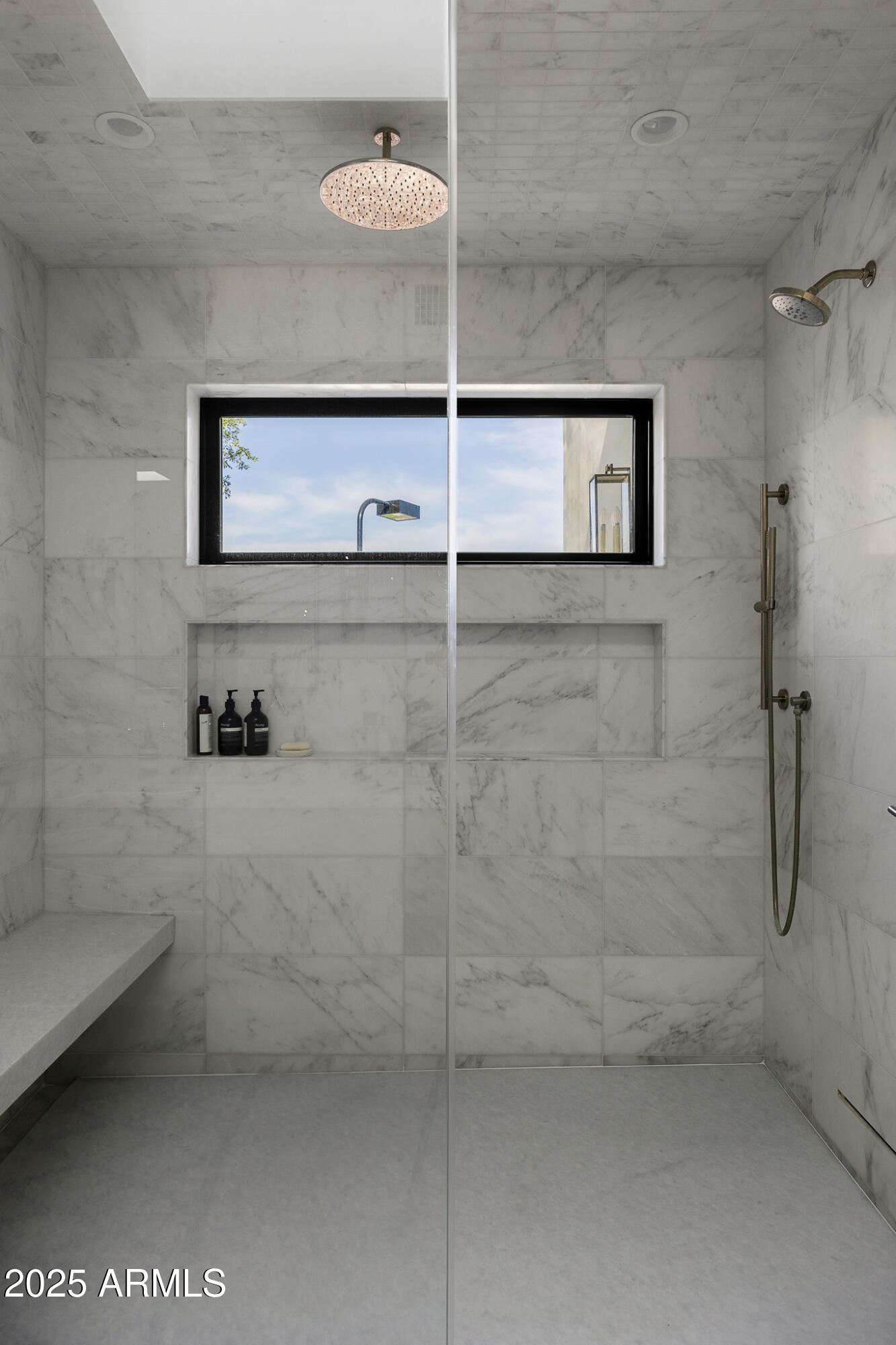 FINISTERRE - Residential