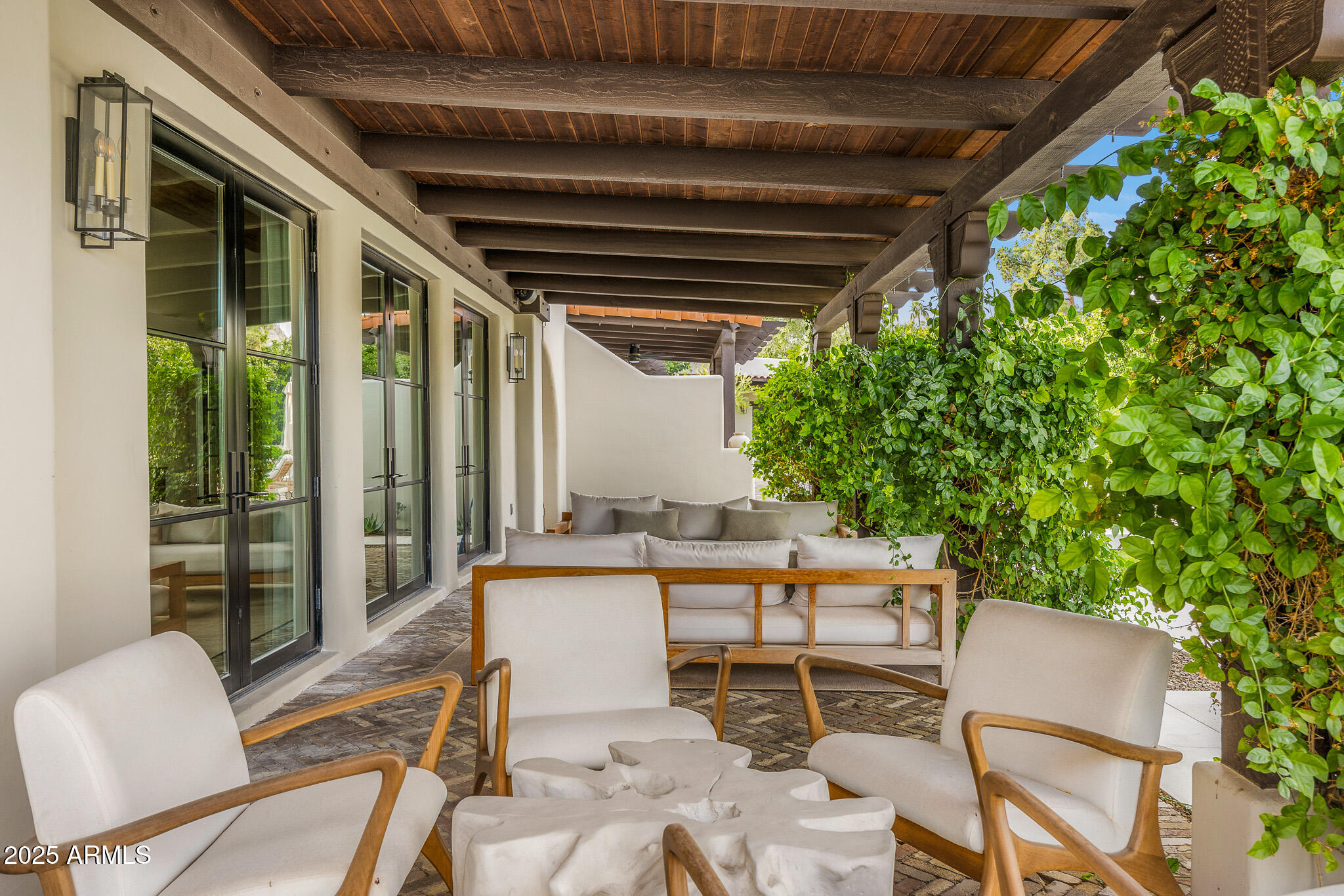 FINISTERRE - Residential