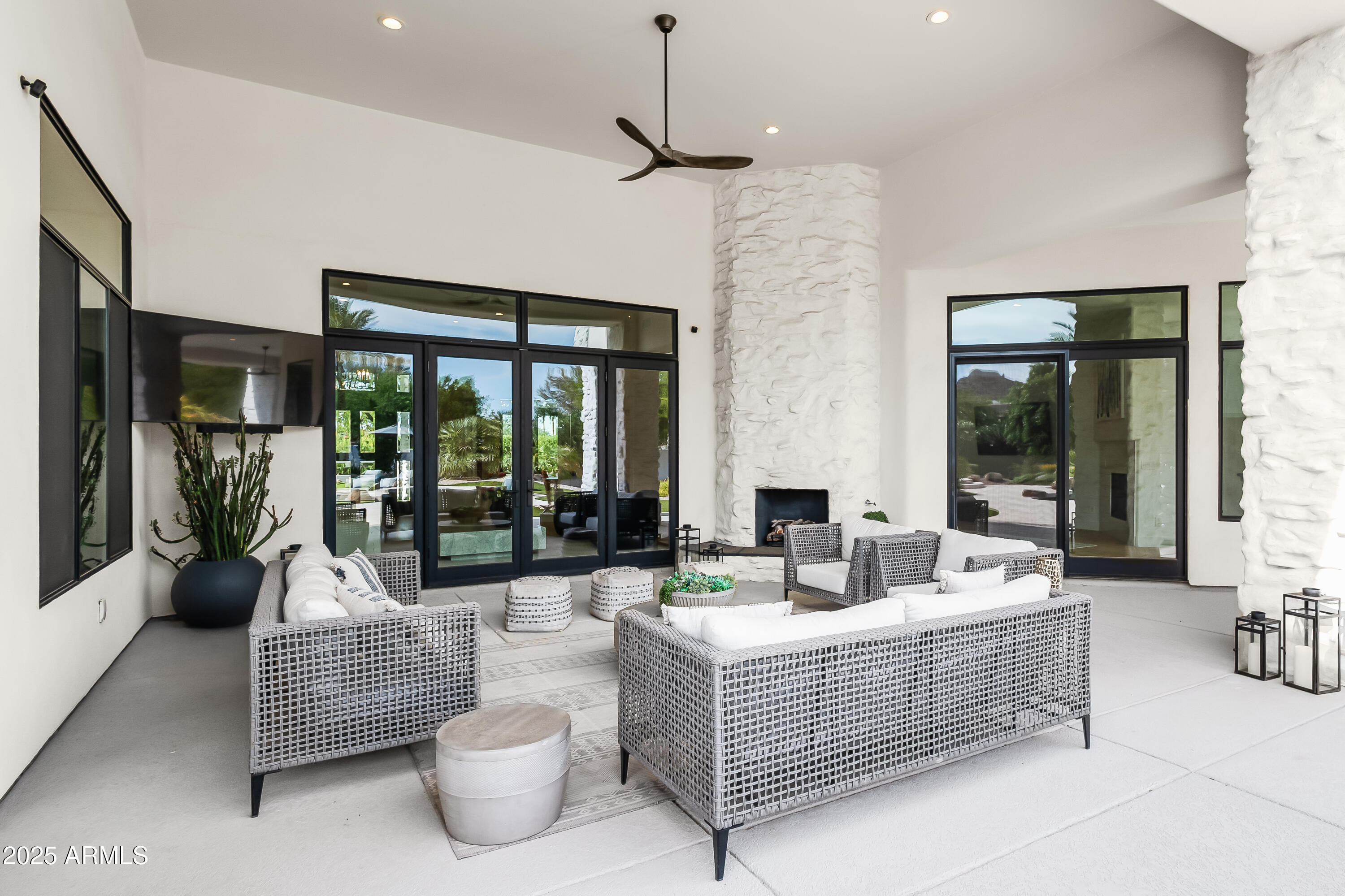 MAN ACRES - Residential