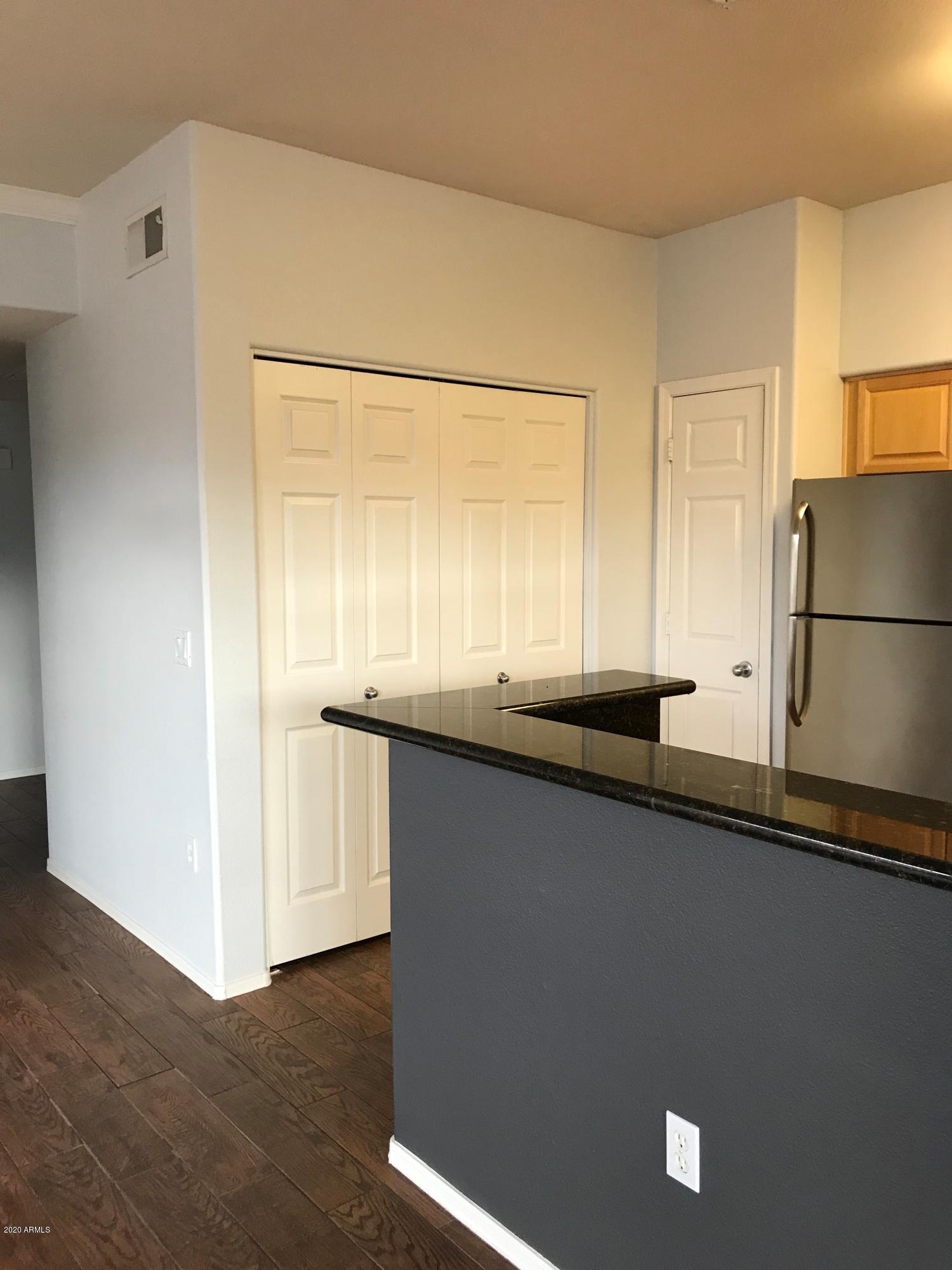 VENU AT GRAYHAWK CONDOMINIUM - Residential Lease