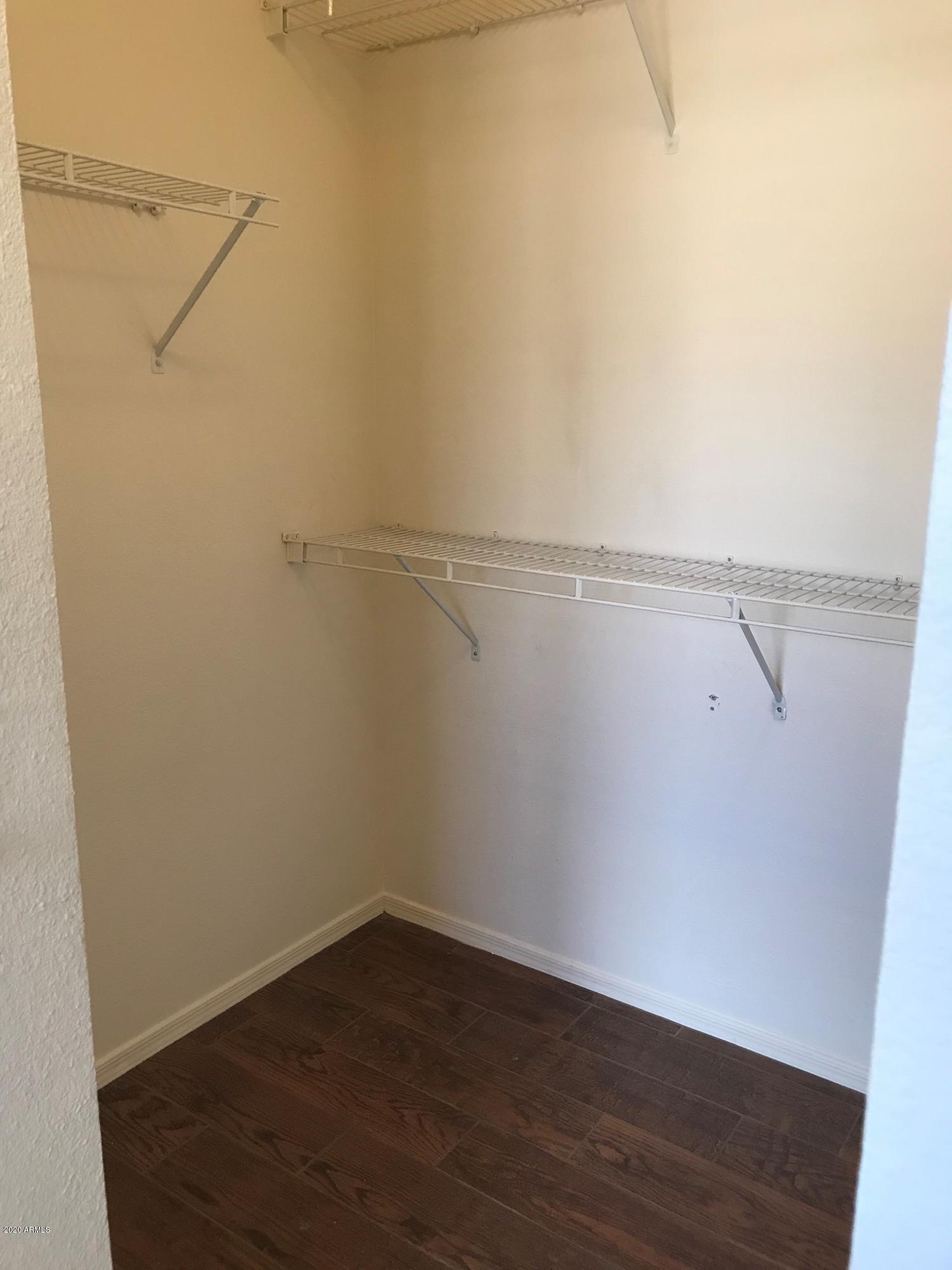 VENU AT GRAYHAWK CONDOMINIUM - Residential Lease