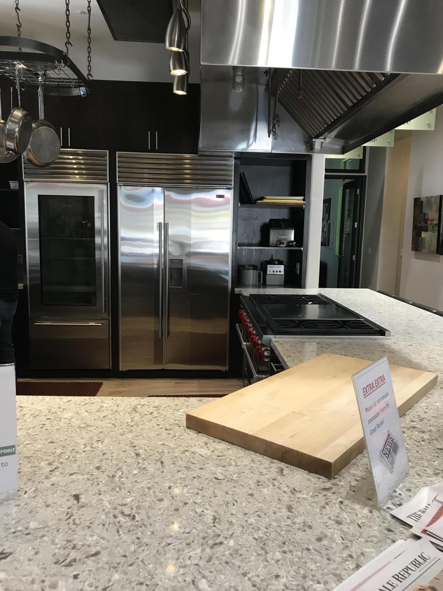 VENU AT GRAYHAWK CONDOMINIUM - Residential Lease
