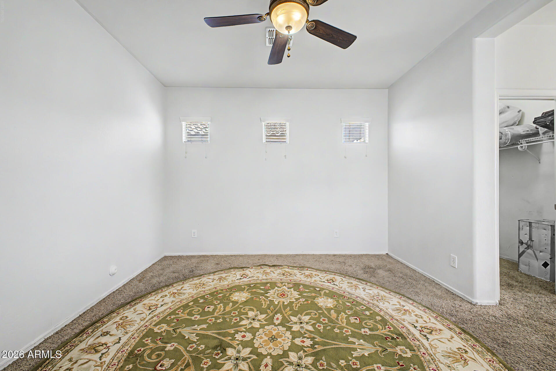 VINSANTO - Residential Lease
