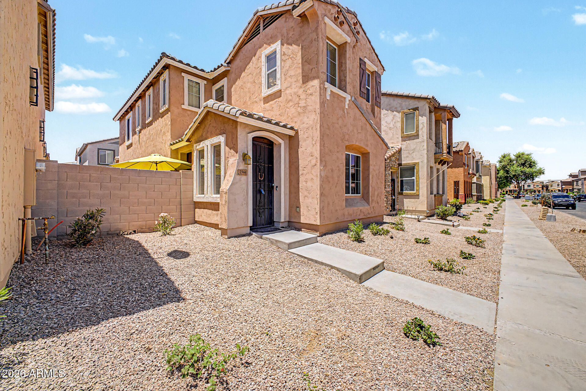 VINSANTO - Residential Lease