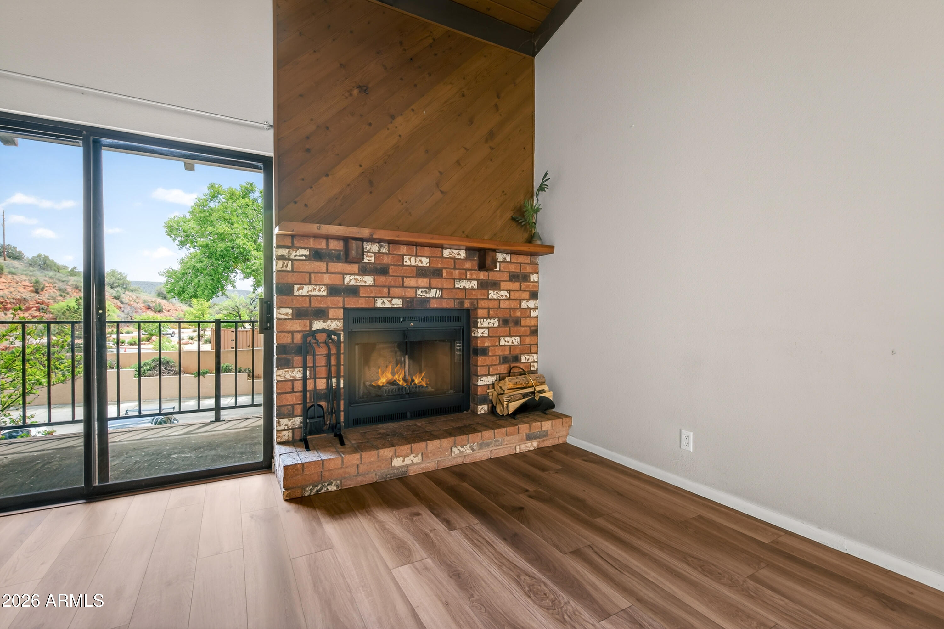 OAK CREEK ESTADOS - Residential
