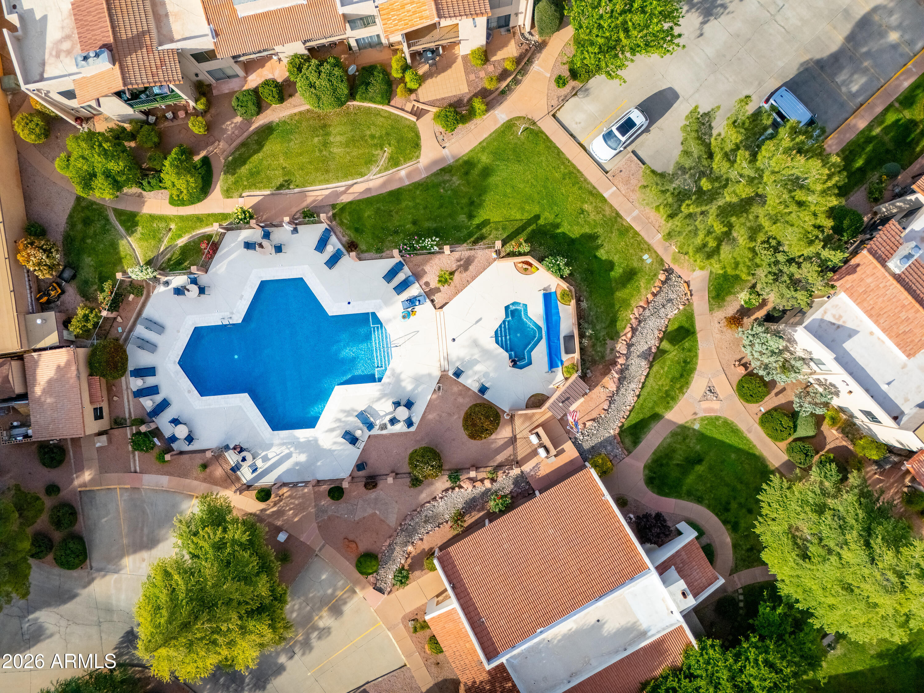 OAK CREEK ESTADOS - Residential