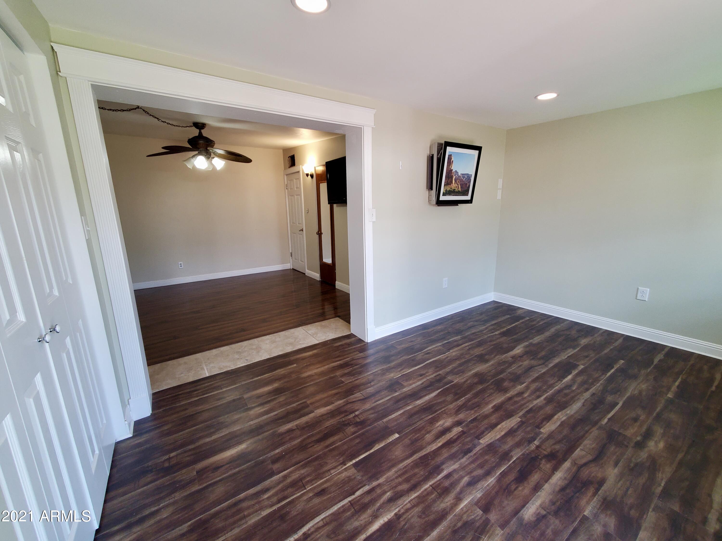 GARDEN CANYON TERRACE - Residential