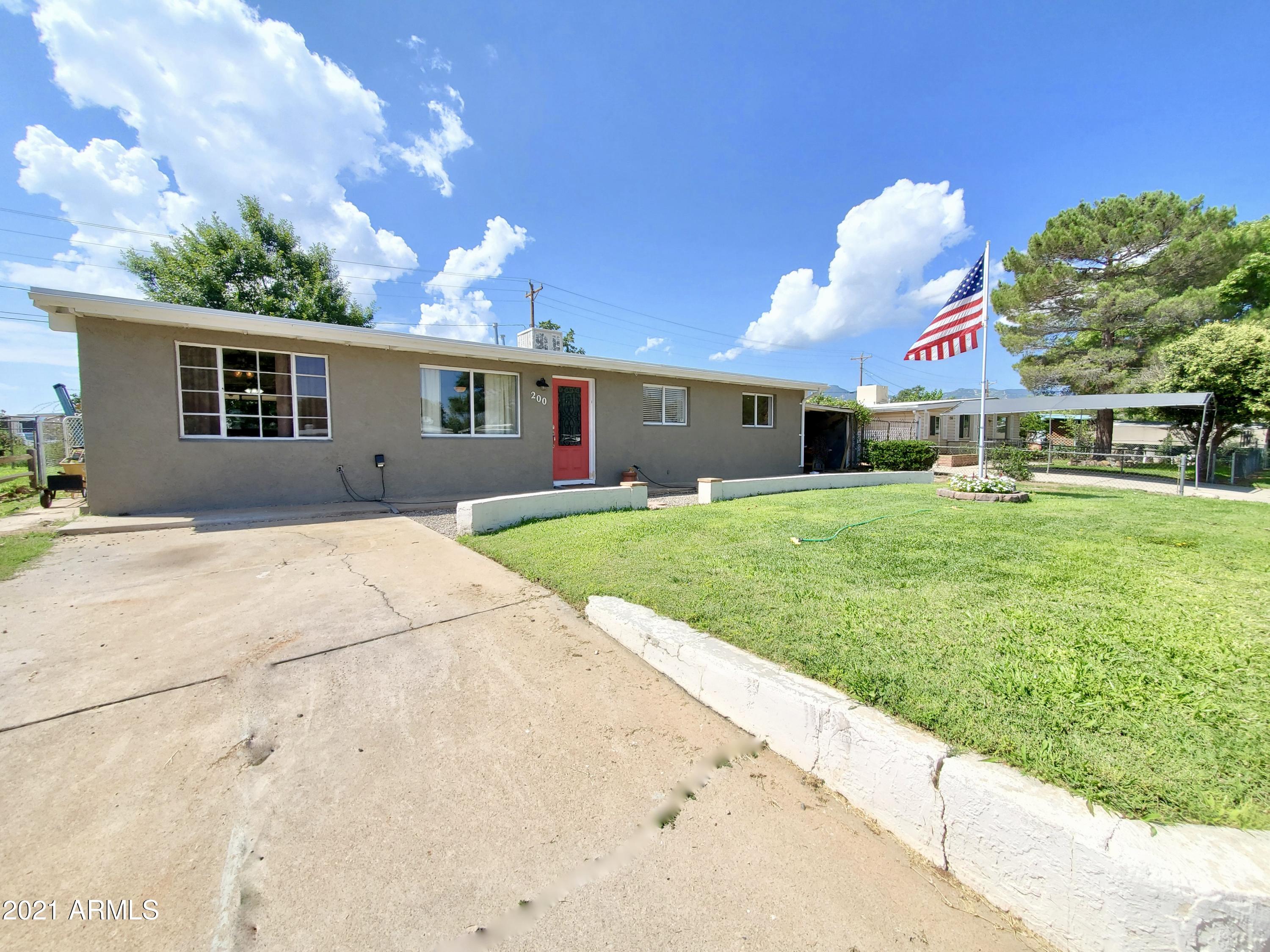 GARDEN CANYON TERRACE - Residential