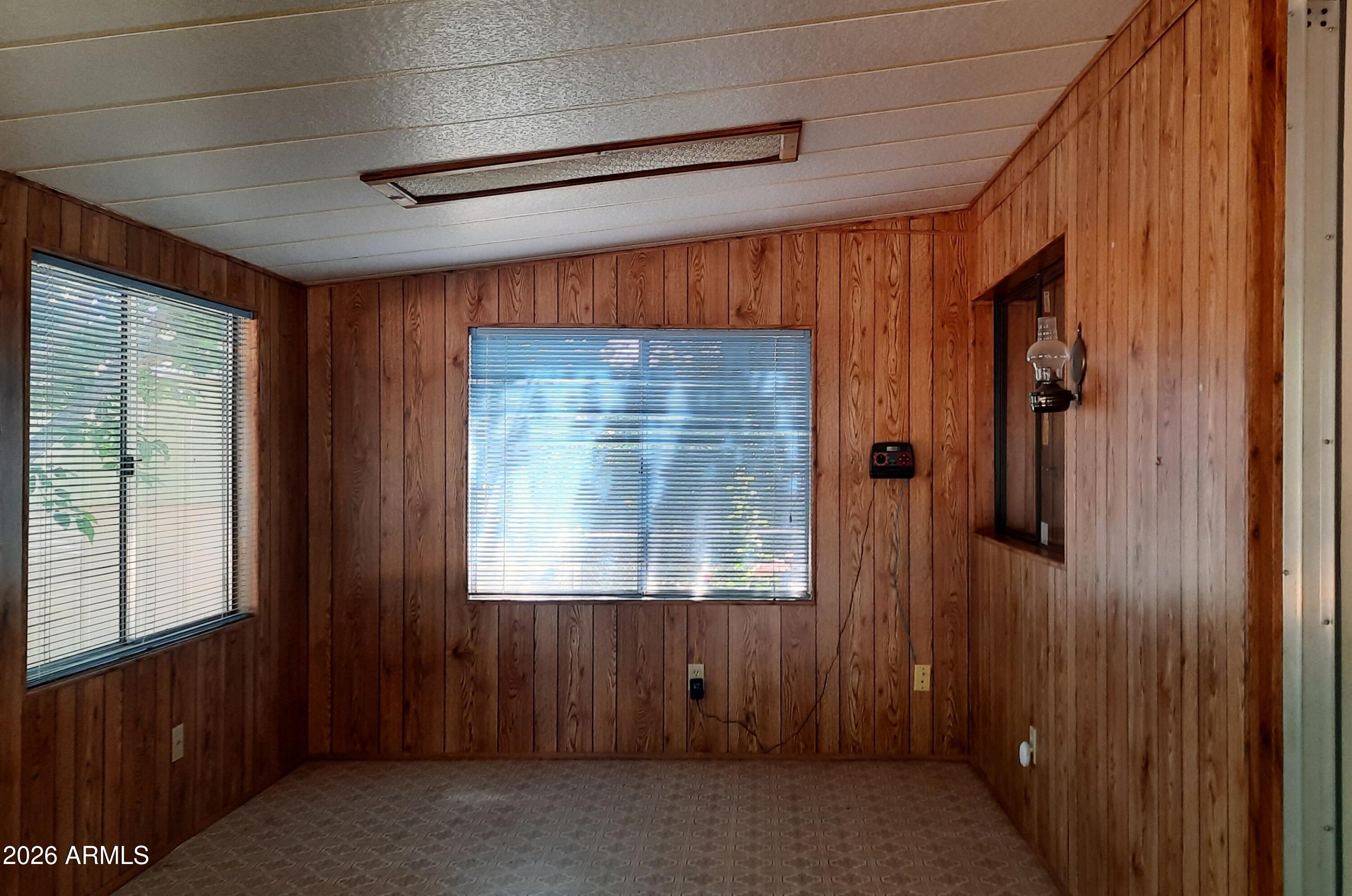 Thunderbird RV & Mobile Home Park - Residential