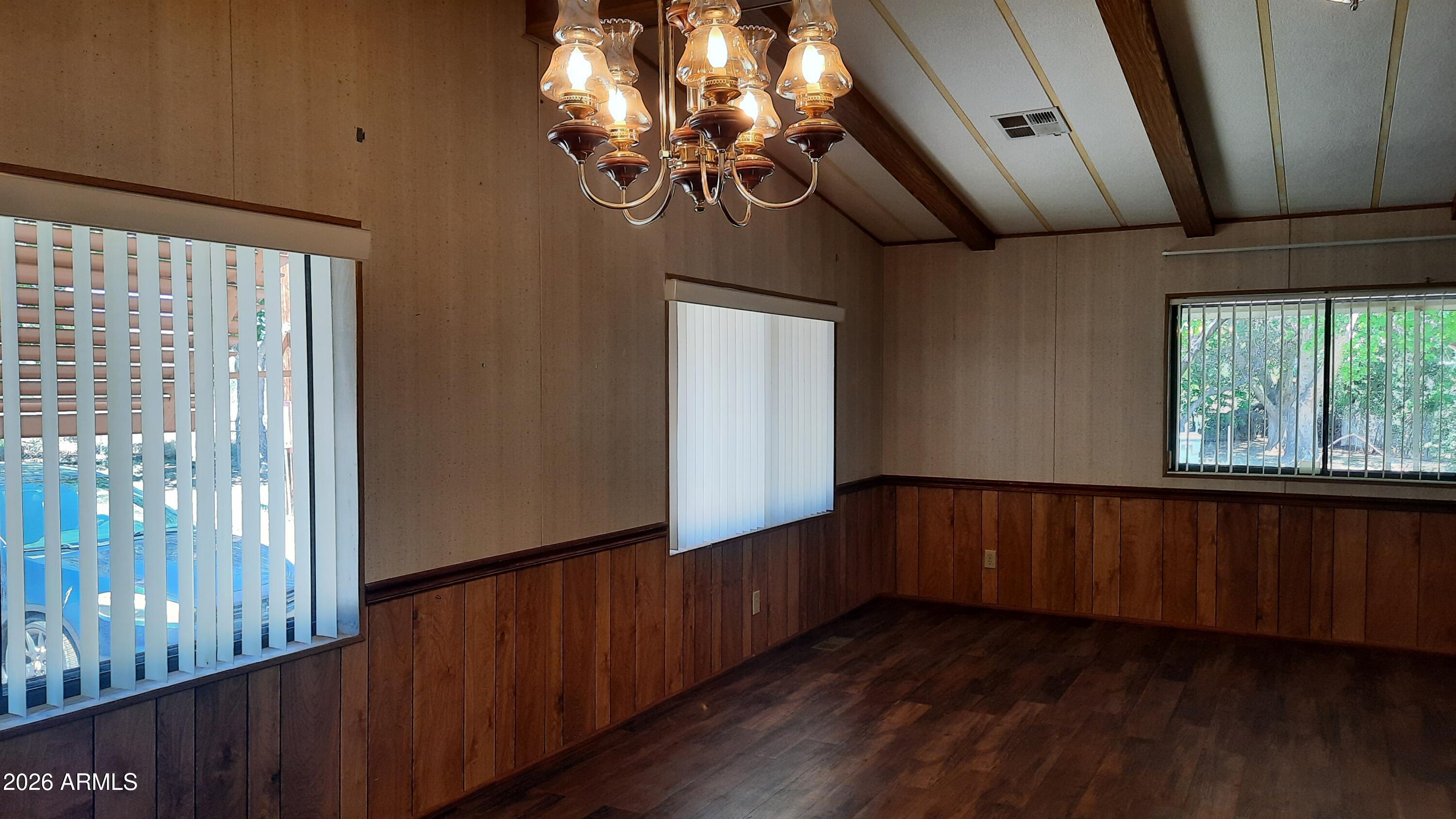 Thunderbird RV & Mobile Home Park - Residential