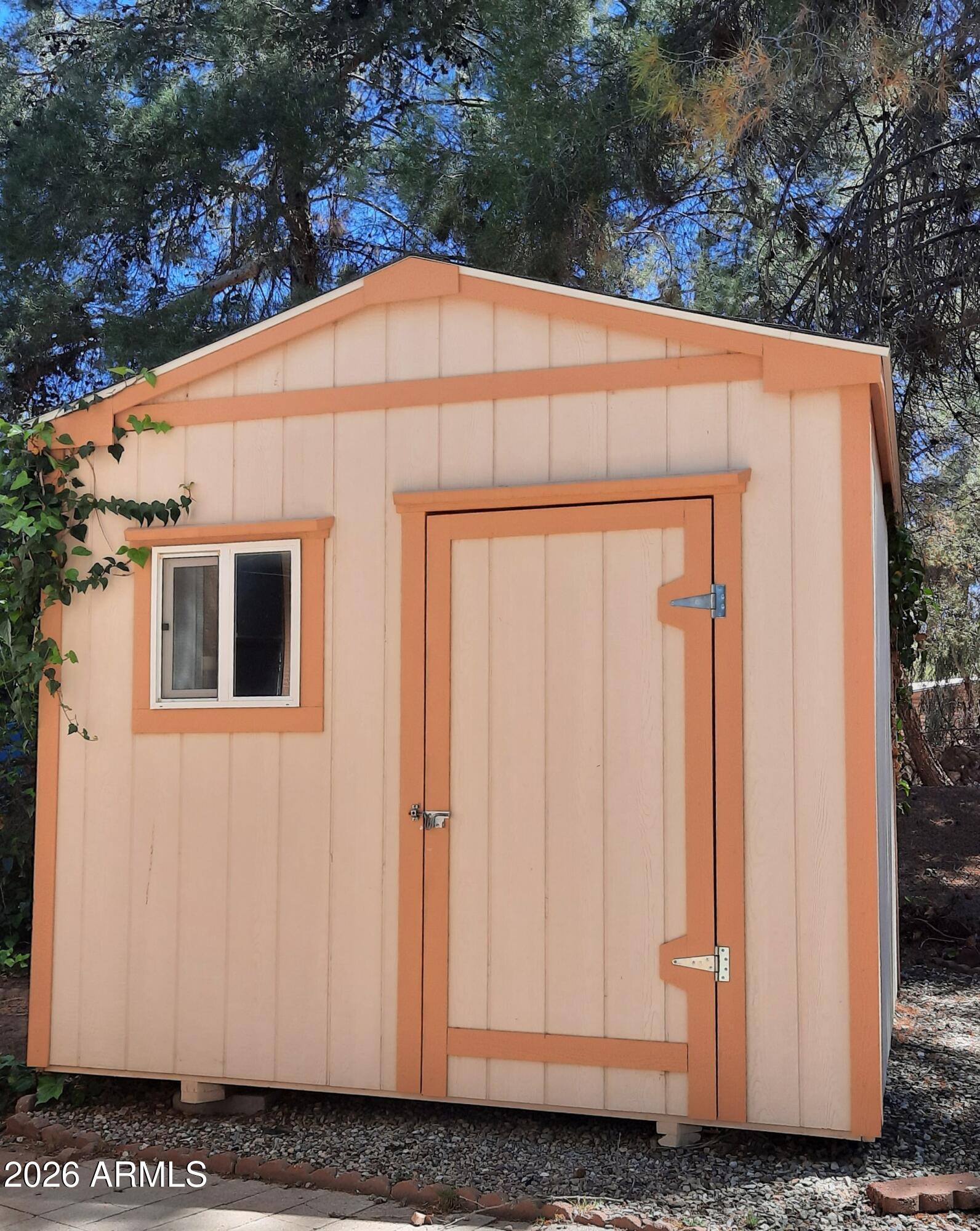 Thunderbird RV & Mobile Home Park - Residential
