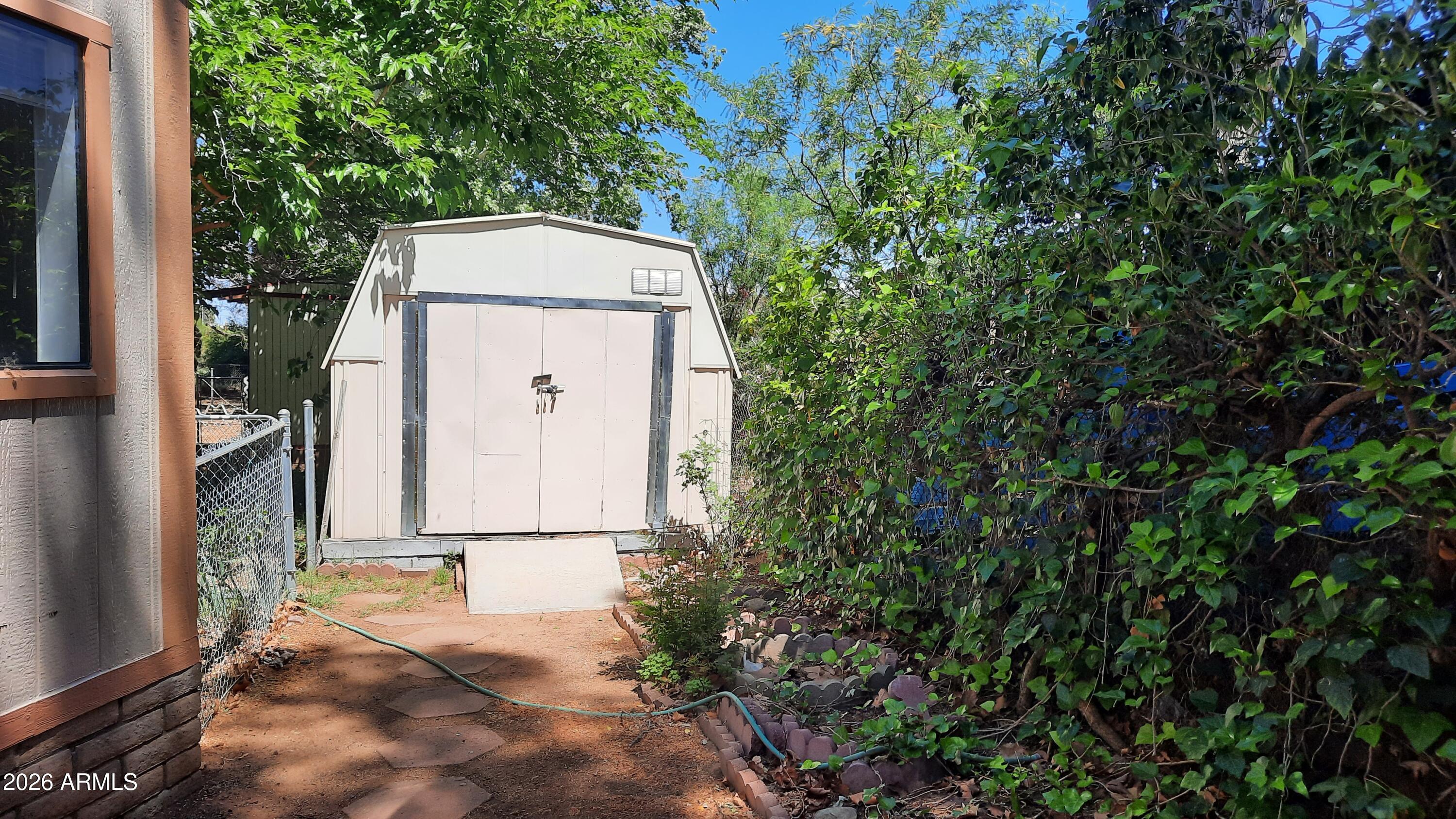 Thunderbird RV & Mobile Home Park - Residential