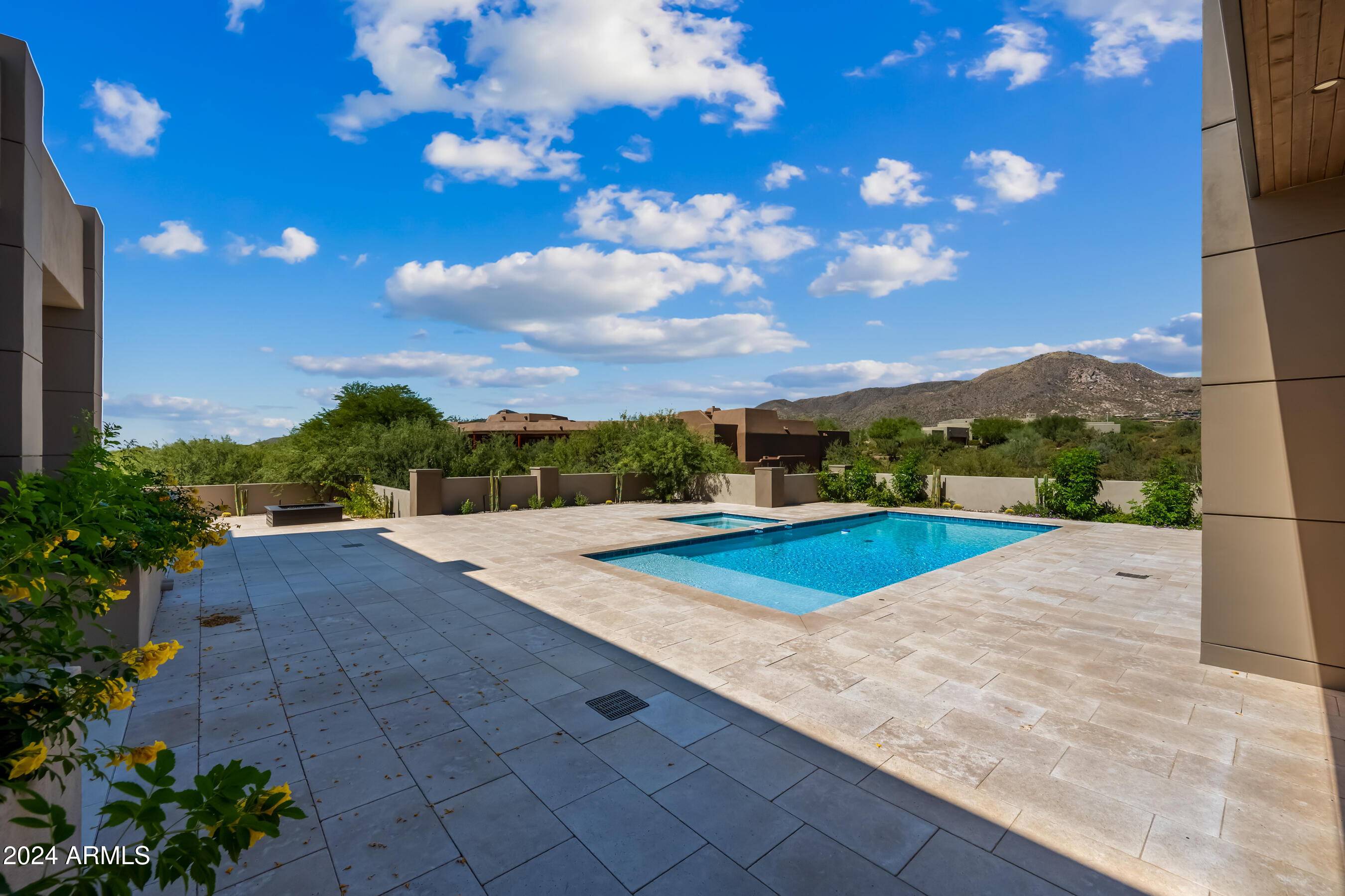 DESERT MOUNTAIN PHASE 2 UNIT 7 LT 1-42 44-76 A-E - Residential