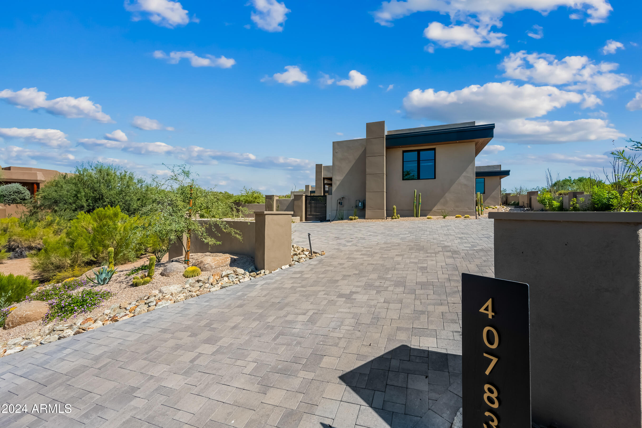 DESERT MOUNTAIN PHASE 2 UNIT 7 LT 1-42 44-76 A-E - Residential