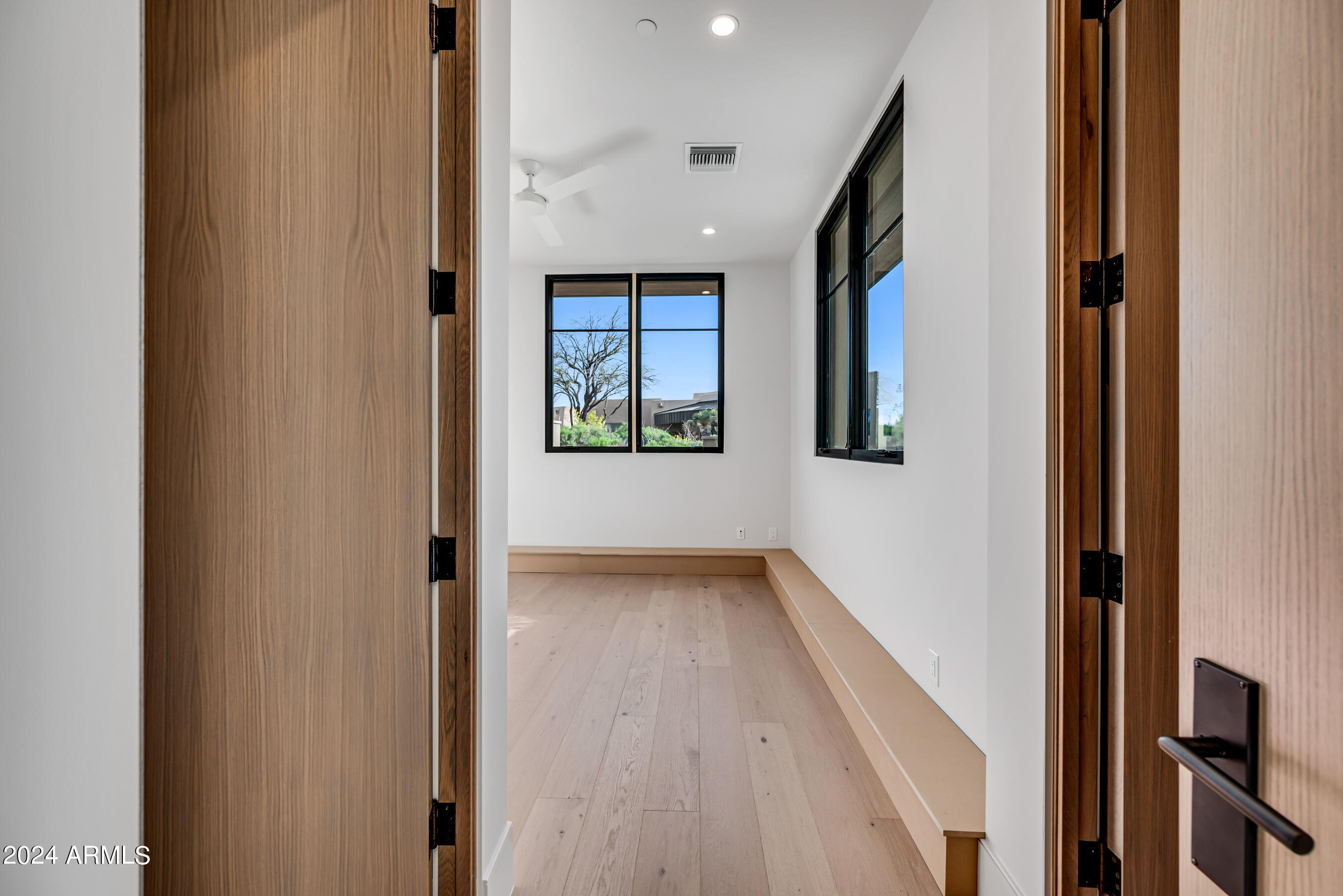 DESERT MOUNTAIN PHASE 2 UNIT 7 LT 1-42 44-76 A-E - Residential