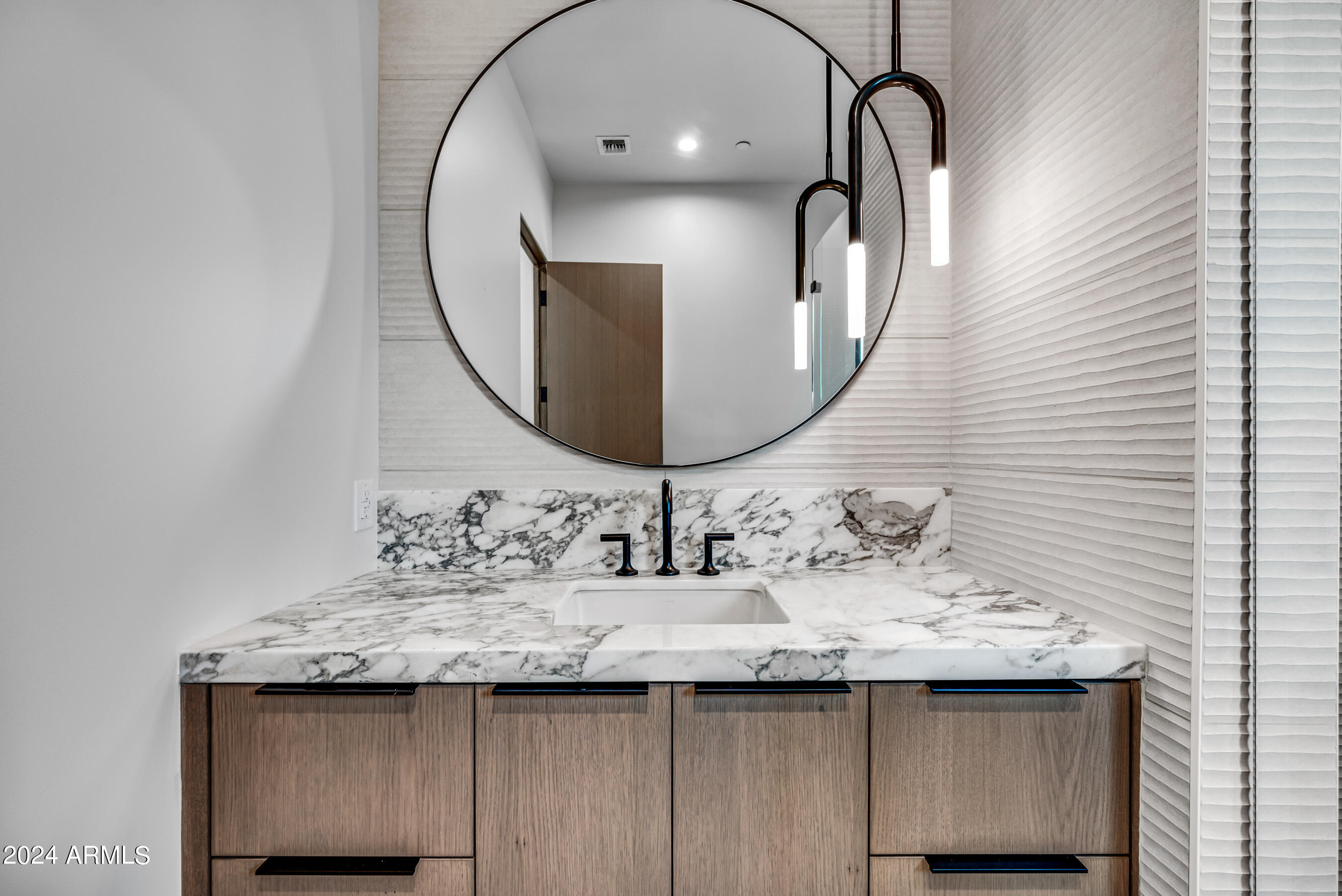 DESERT MOUNTAIN PHASE 2 UNIT 7 LT 1-42 44-76 A-E - Residential