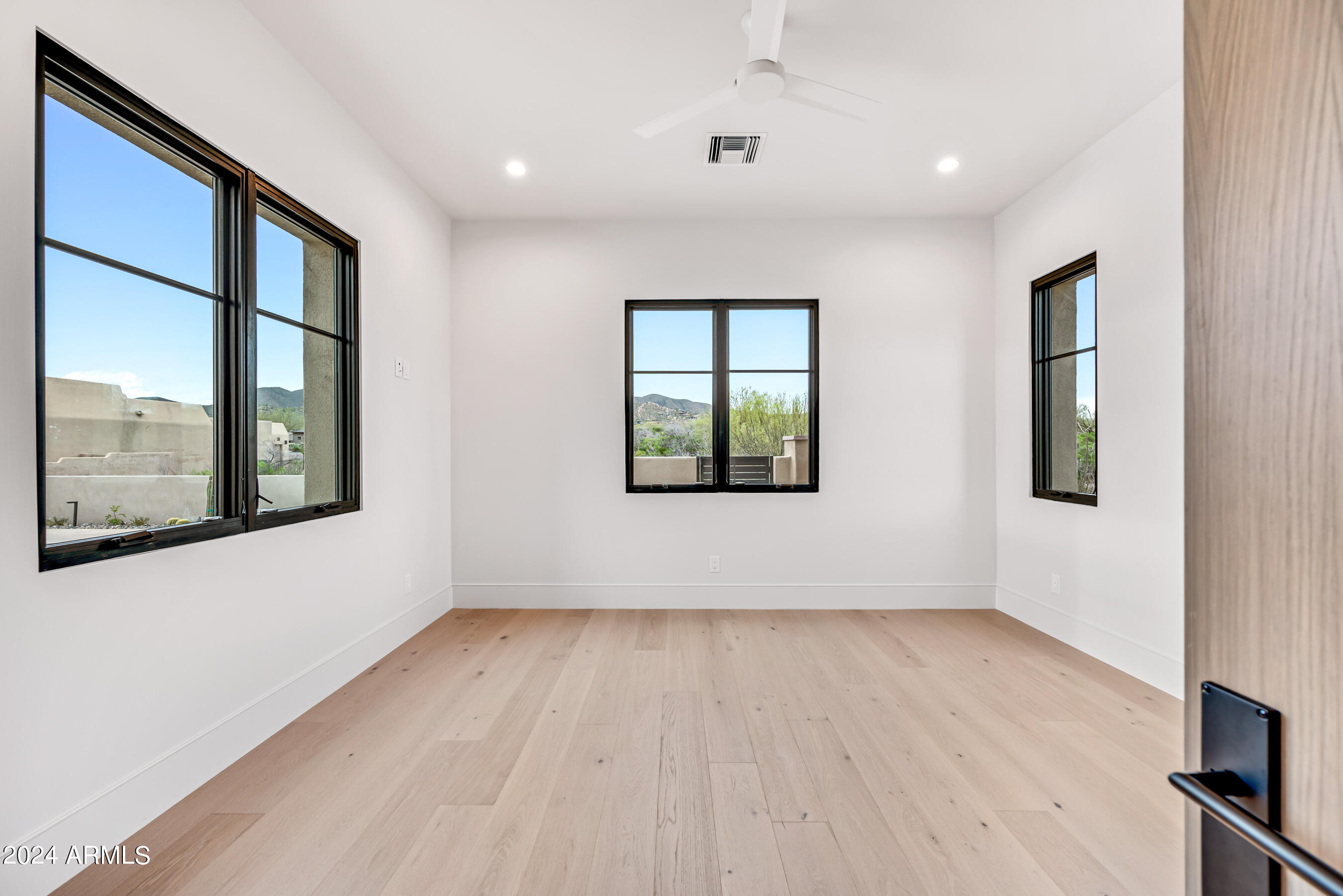 DESERT MOUNTAIN PHASE 2 UNIT 7 LT 1-42 44-76 A-E - Residential
