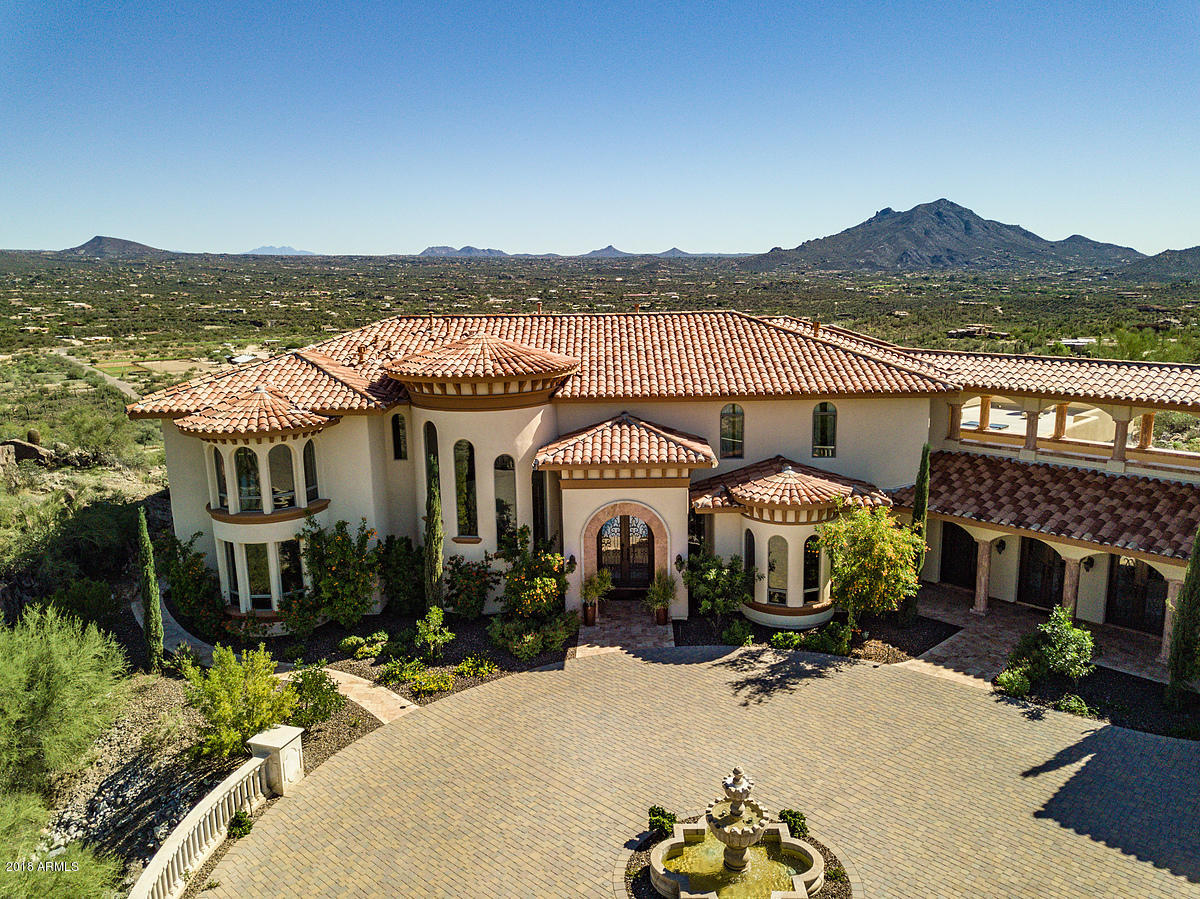 TOP OF THE MOUNTAIN
SEVEN SISTERS - Residential