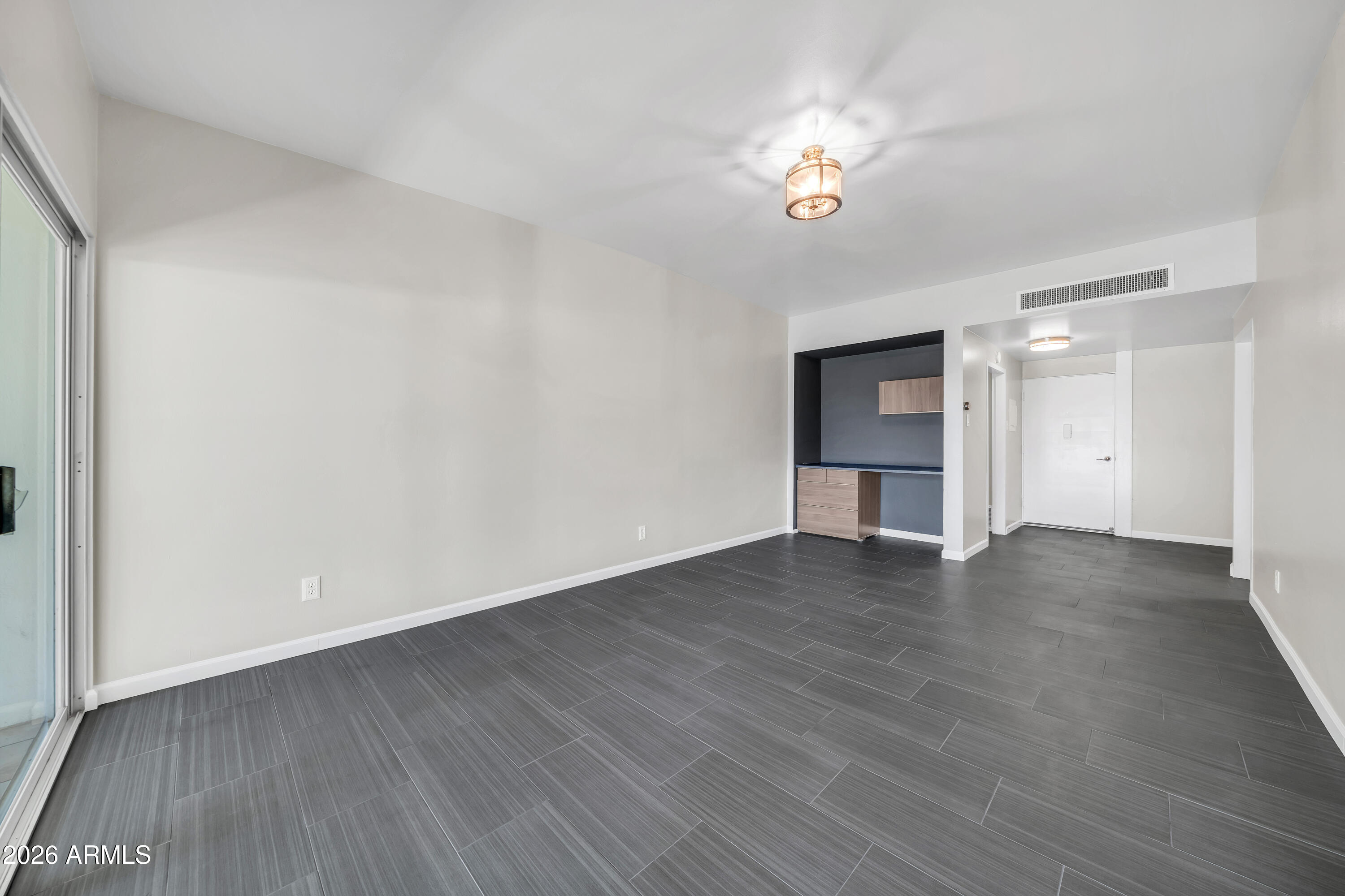 SCOTTSDALE CONDOMINIUMS AMD - Residential