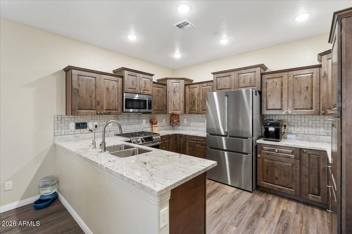 CROSSROADS AT MINGUS - Residential