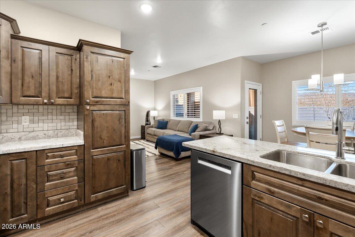 CROSSROADS AT MINGUS - Residential
