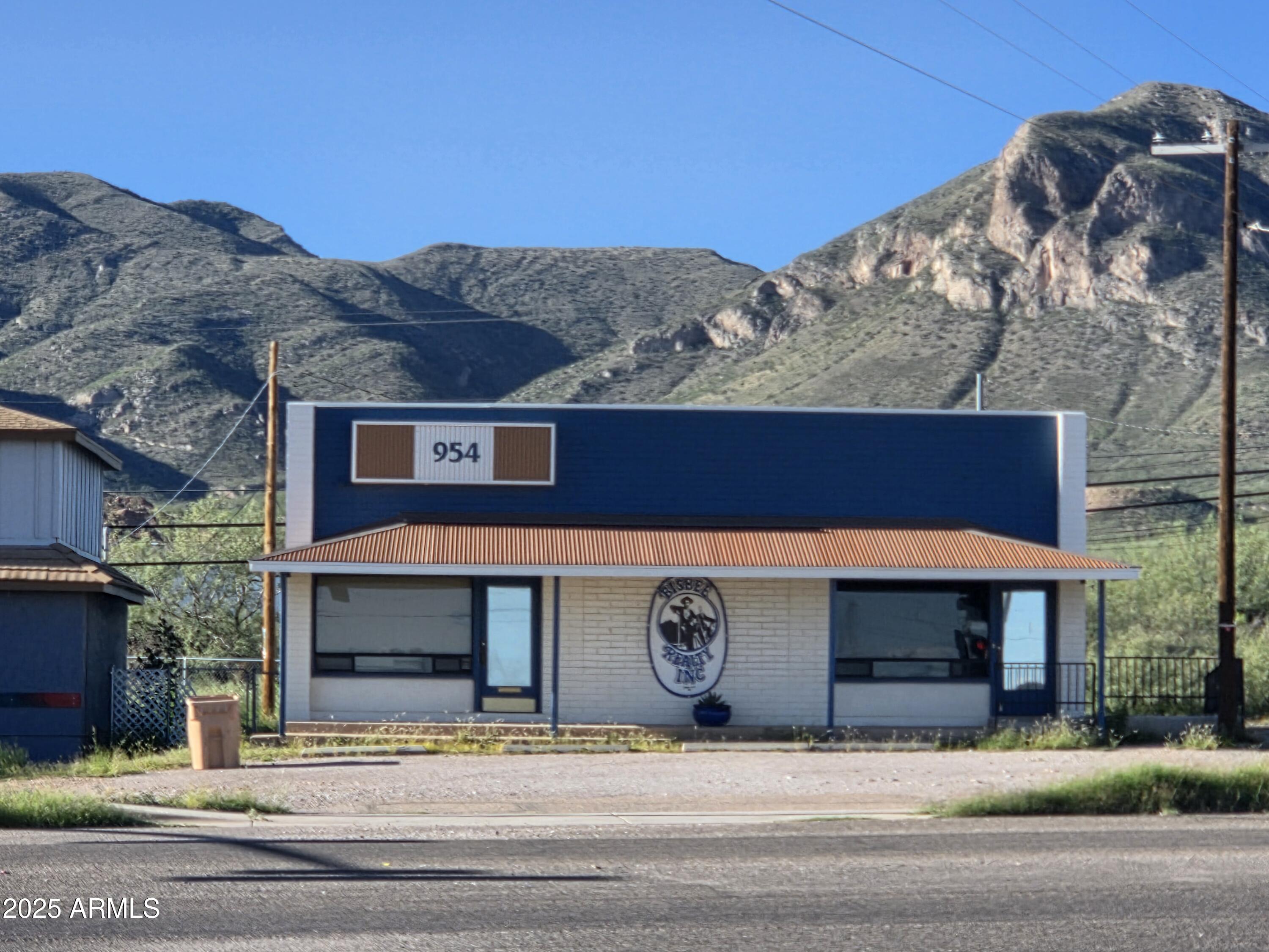 Highway 92 and Naco Hwy Frontage Commercial building. Block structure, built in 1968, with 3,200 sq'. Currently set up as office space with divided rooms, large conference room, 3 toilet rooms and kitchen. Storage room in back with large double doors for loading and unloading. Electrical has been updated, new front windows, new interior, exterior paint. Evaporative cooling. A high visibility, easy access location with a multitude of options, from an office space to an Antique shoppe! Private parking. Please open escrow with Pioneer Title Bisbee; Candy Chavez
