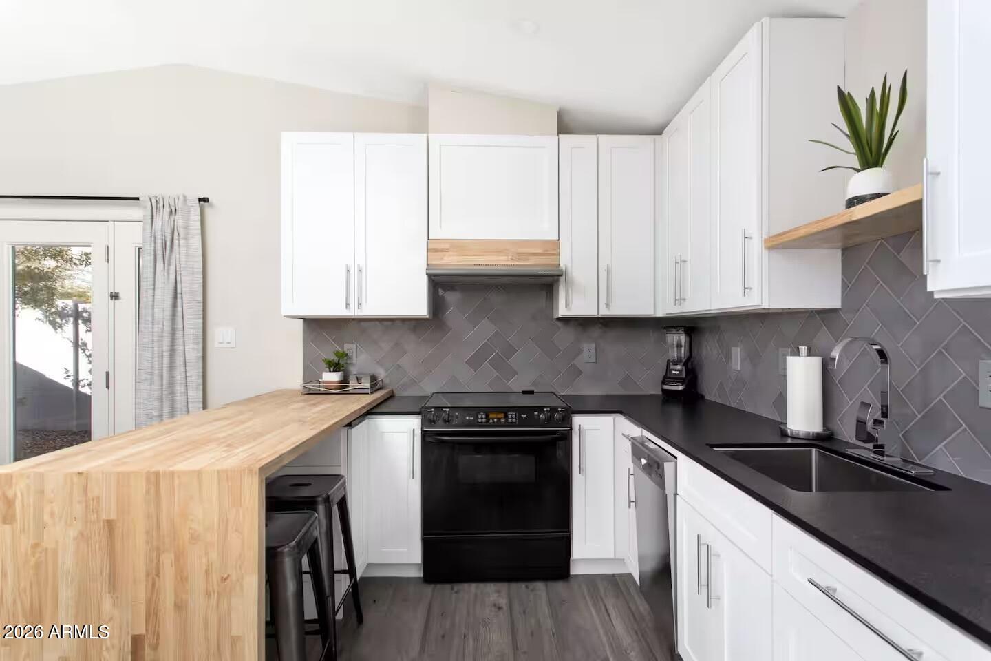 OAK PARK - Residential