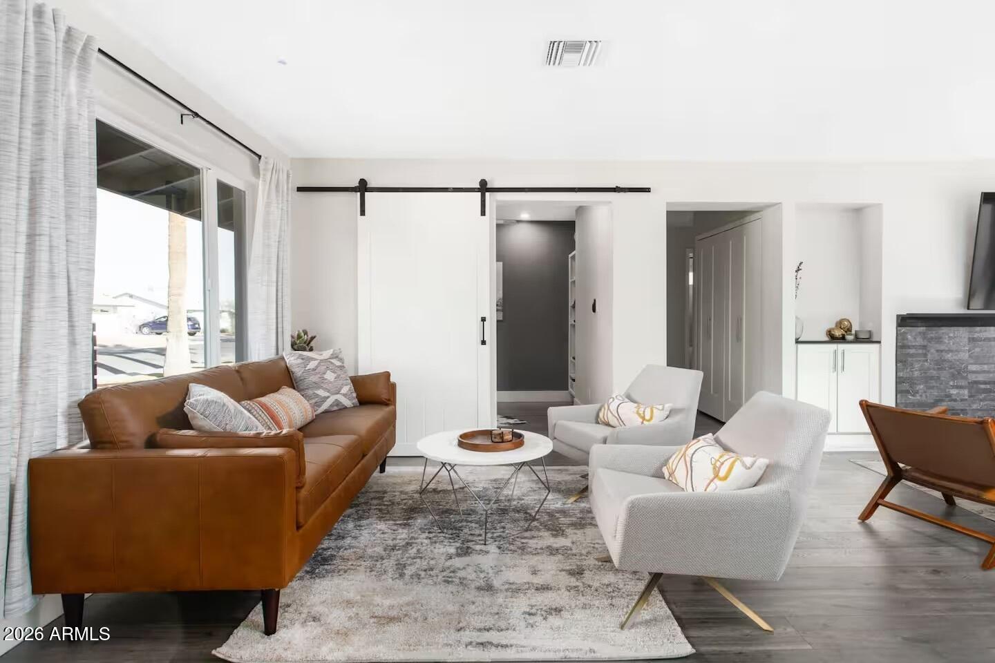 OAK PARK - Residential