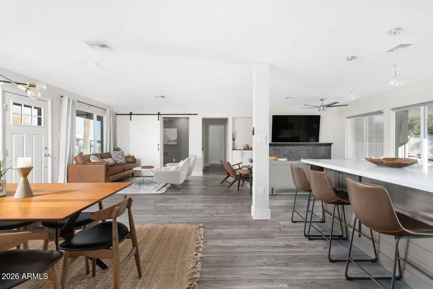 OAK PARK - Residential