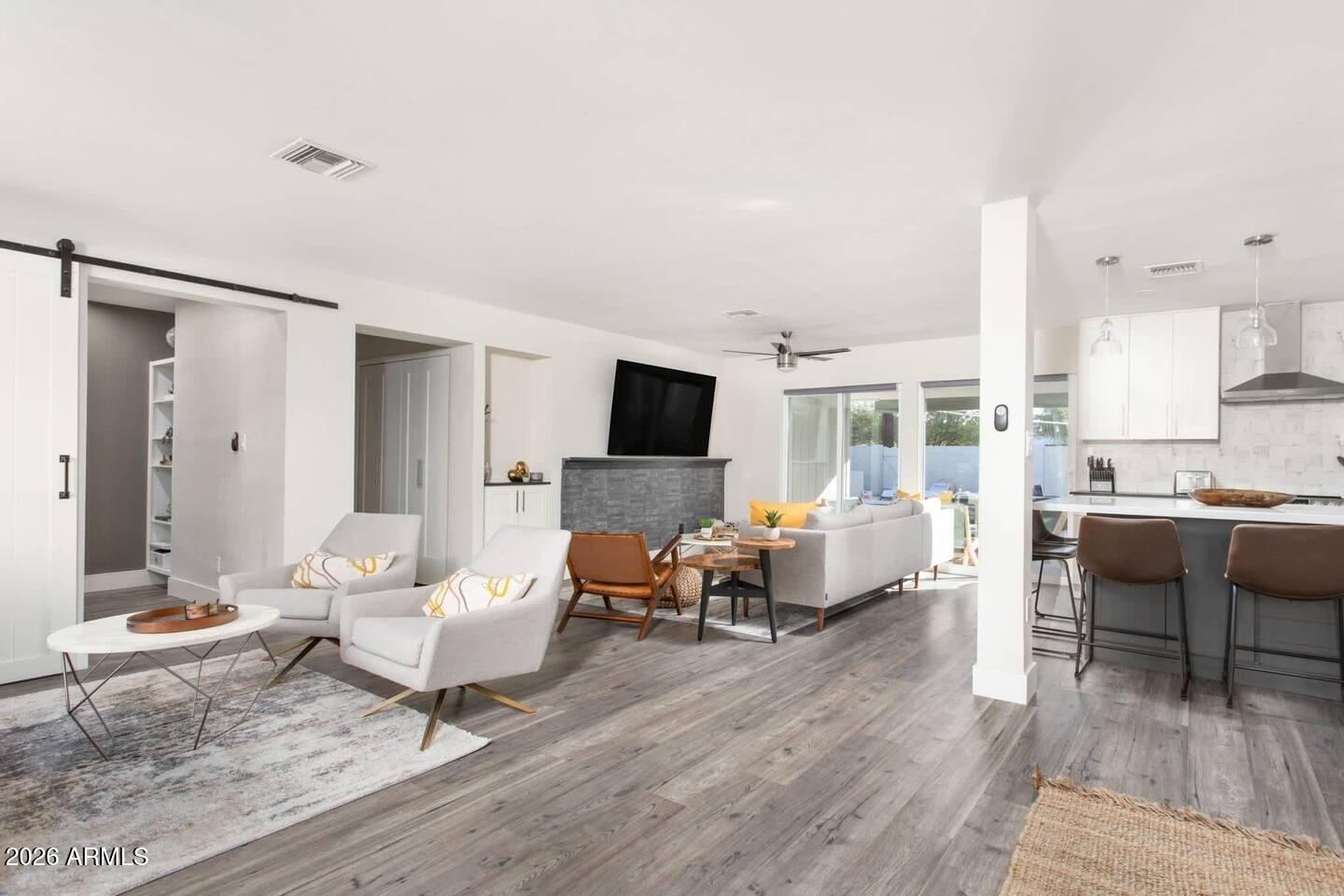OAK PARK - Residential