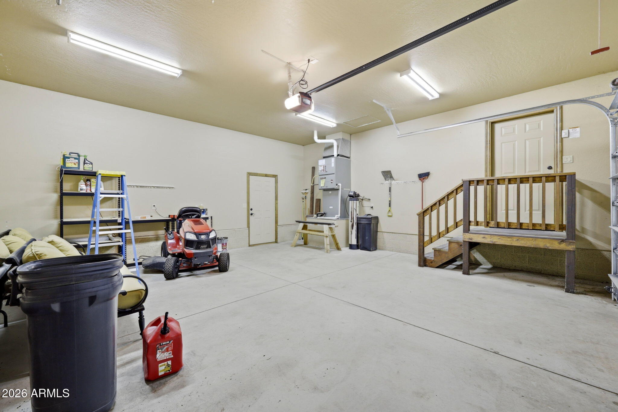 Mogollon Air Park - Residential