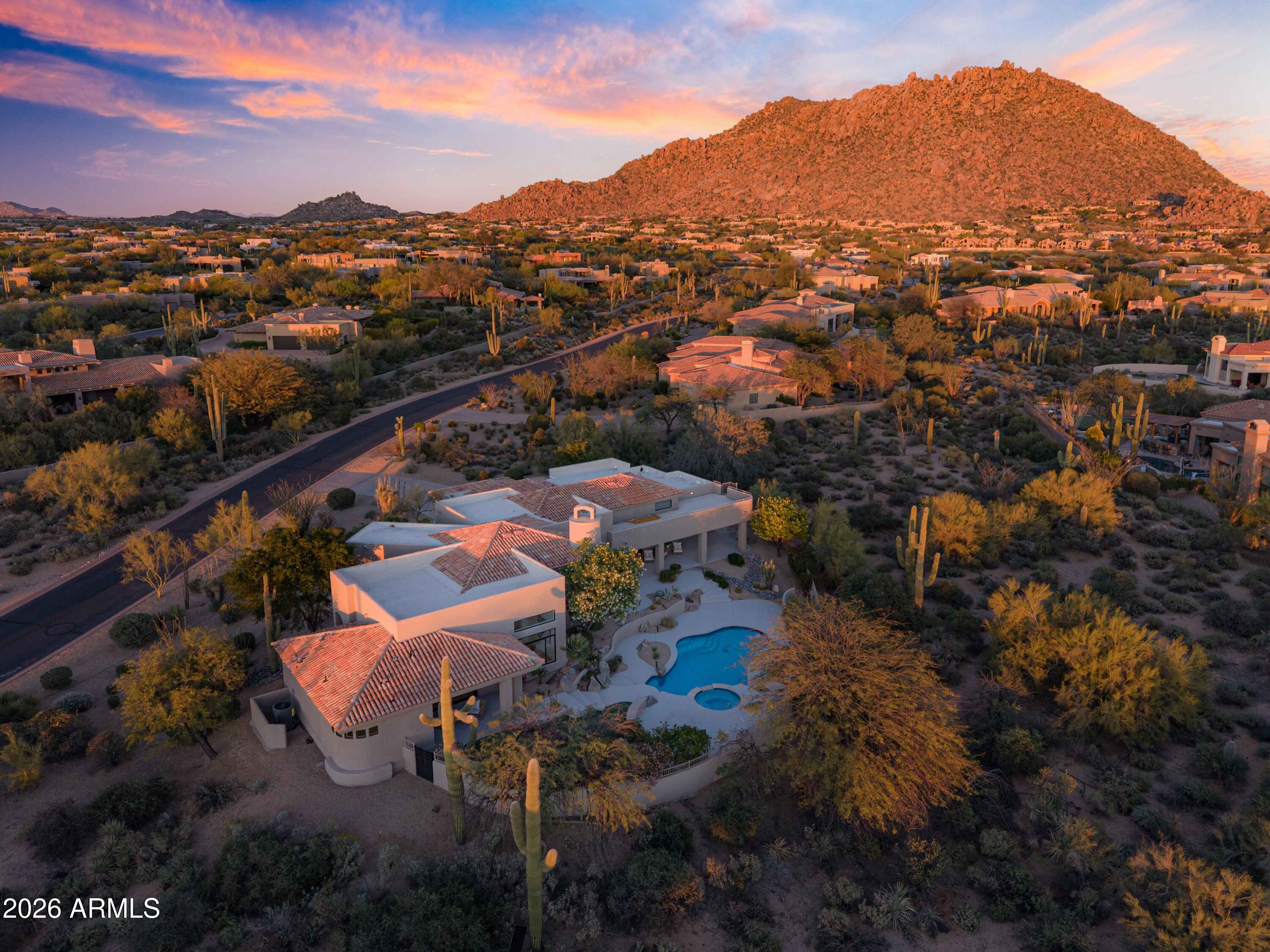 EAGLES GLEN - Residential