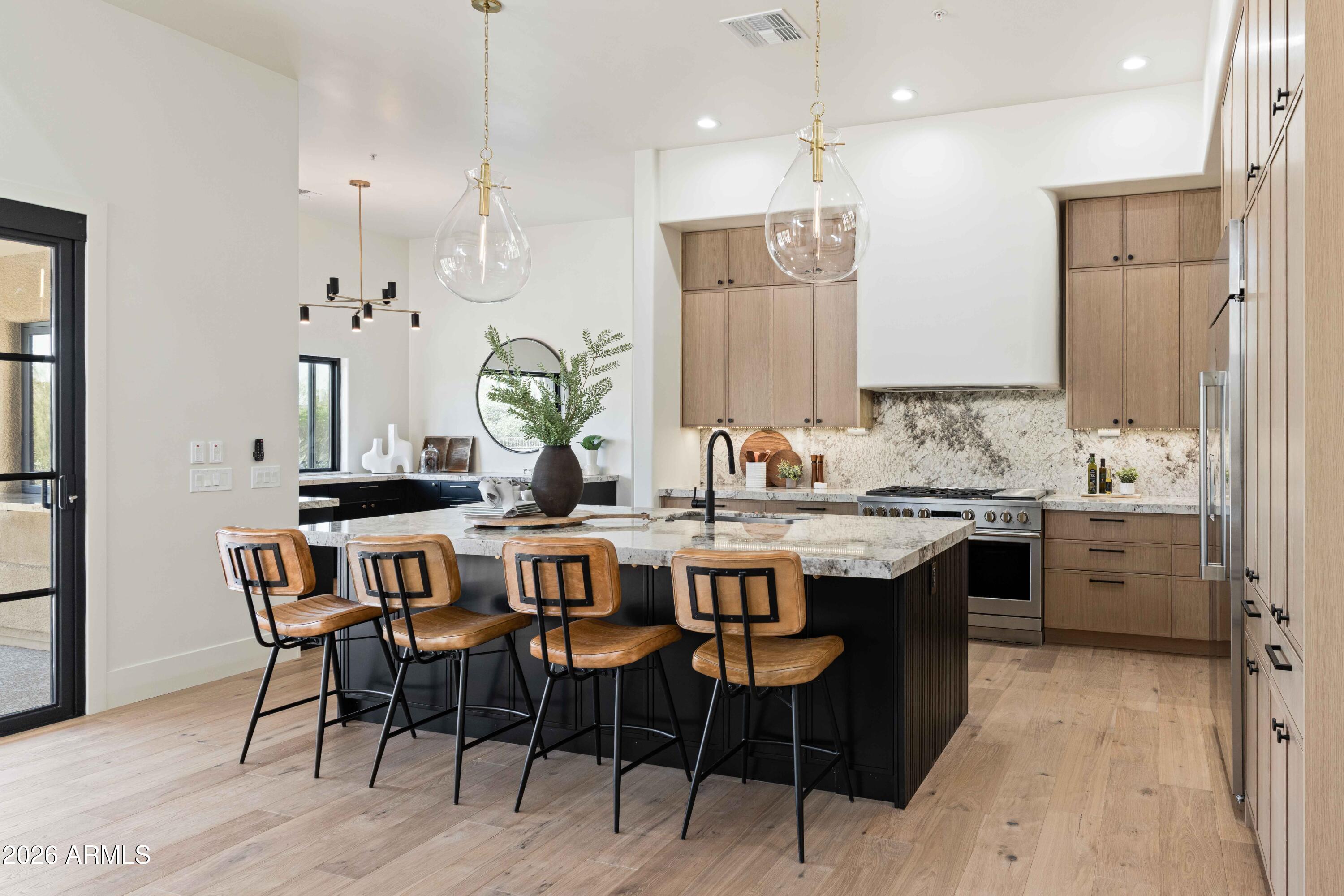 EAGLES GLEN - Residential