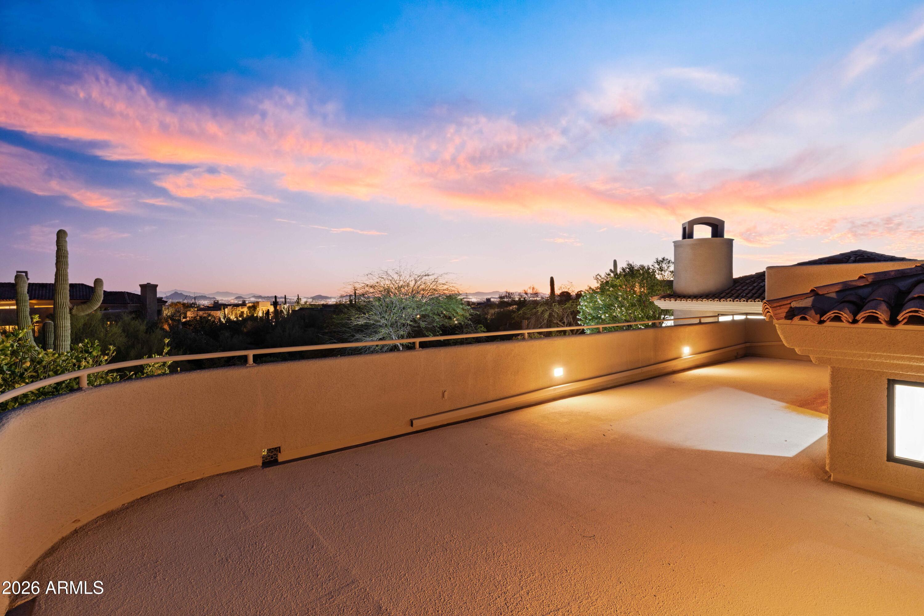 EAGLES GLEN - Residential
