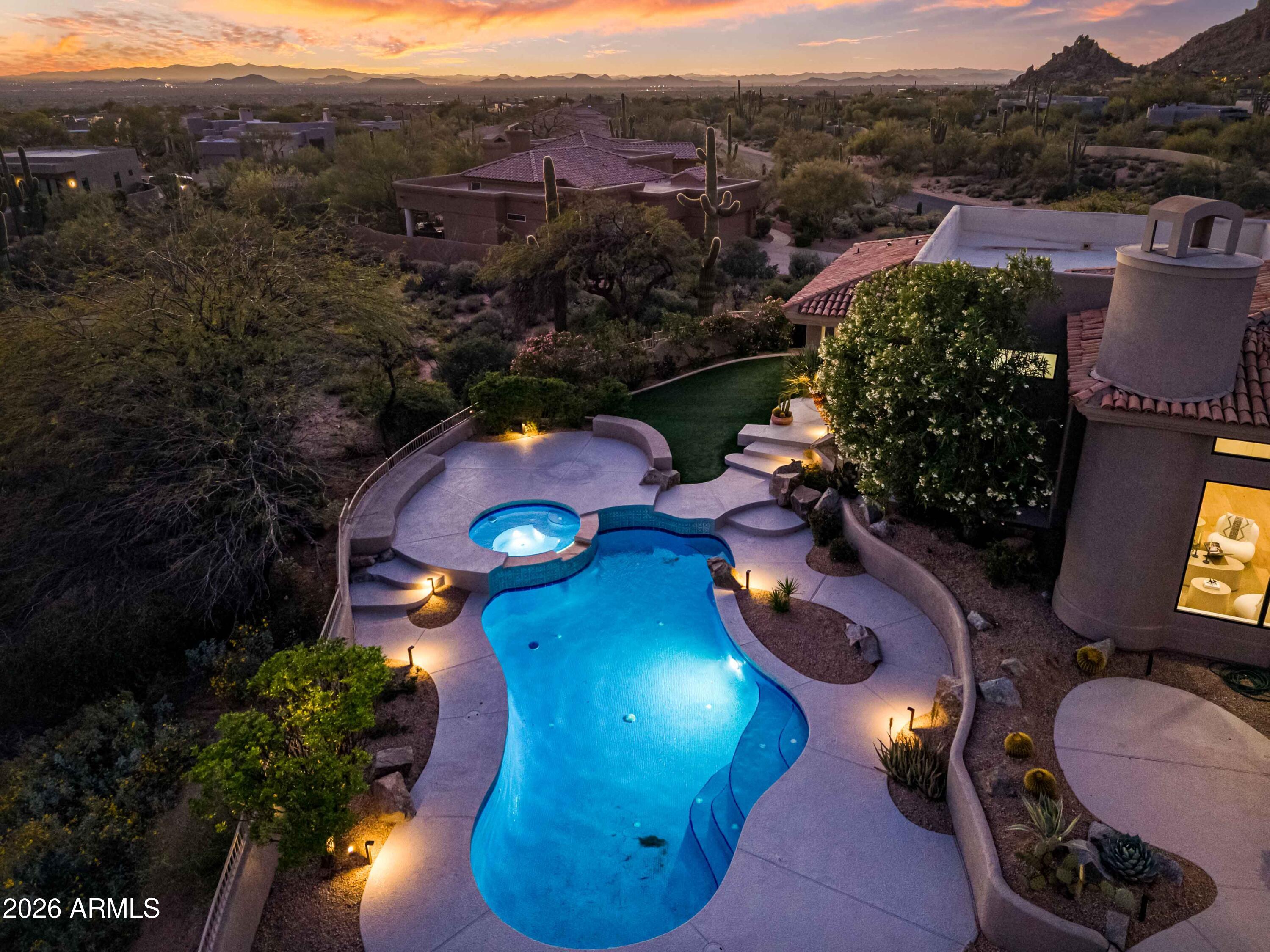 EAGLES GLEN - Residential