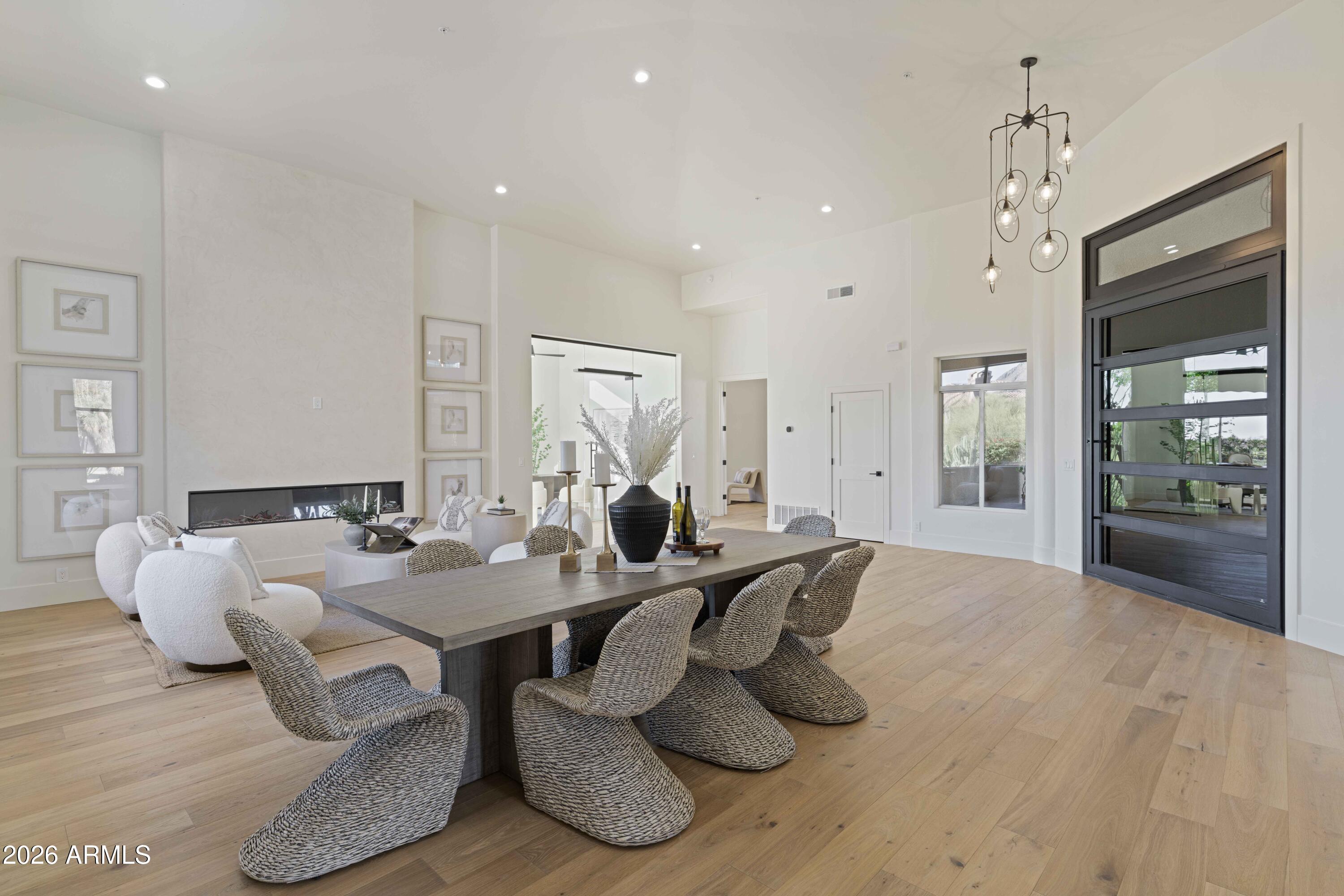 EAGLES GLEN - Residential