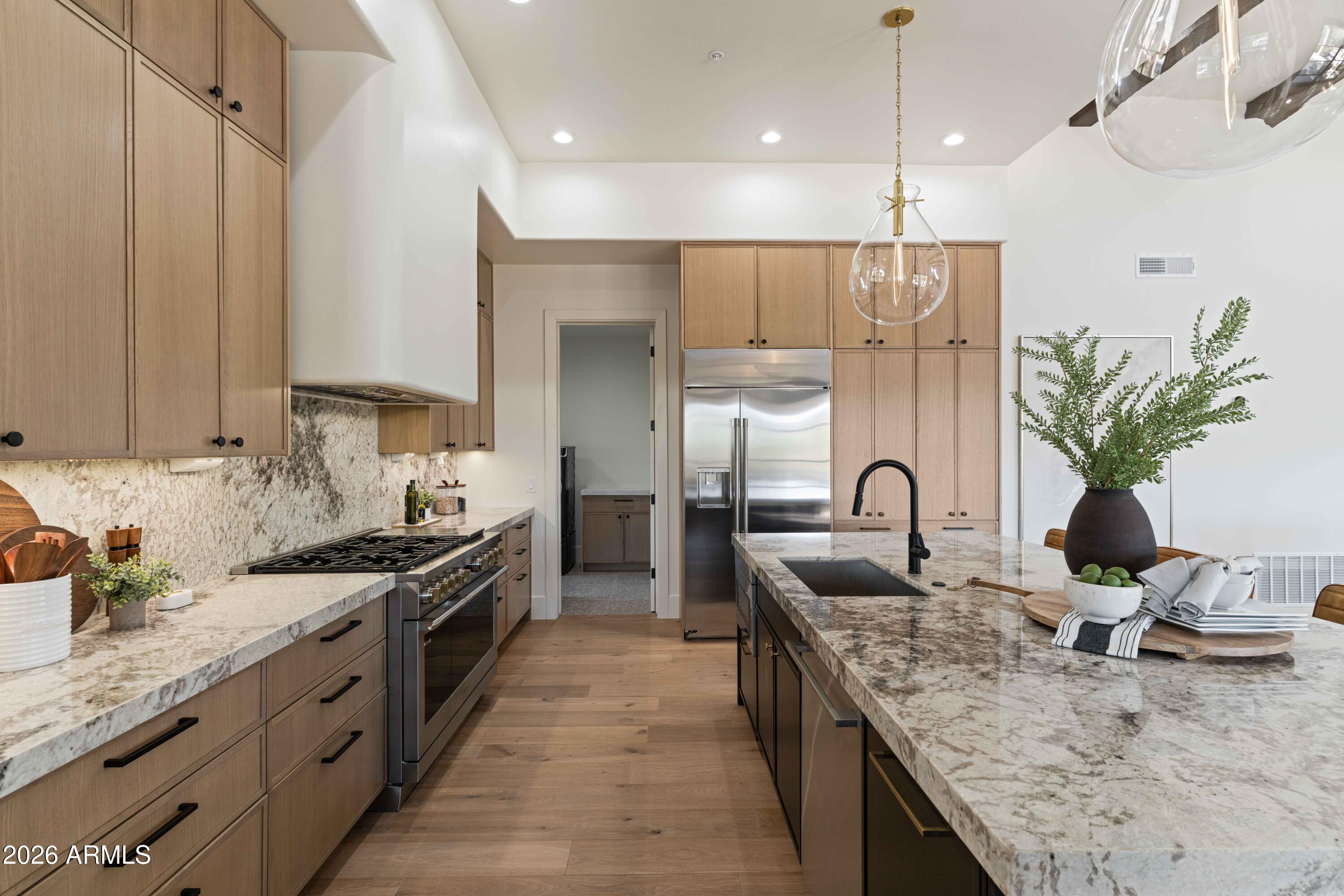 EAGLES GLEN - Residential