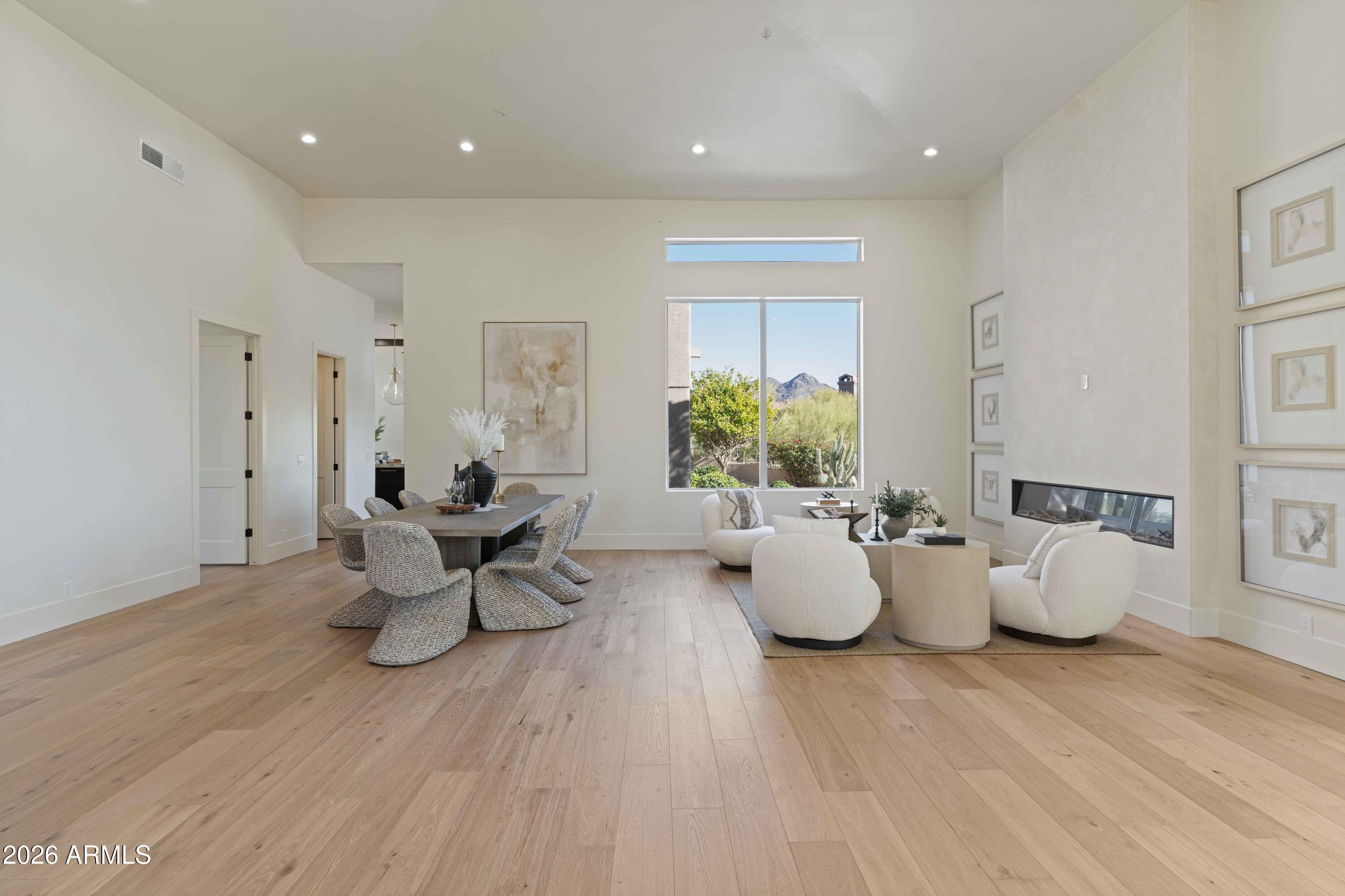 EAGLES GLEN - Residential