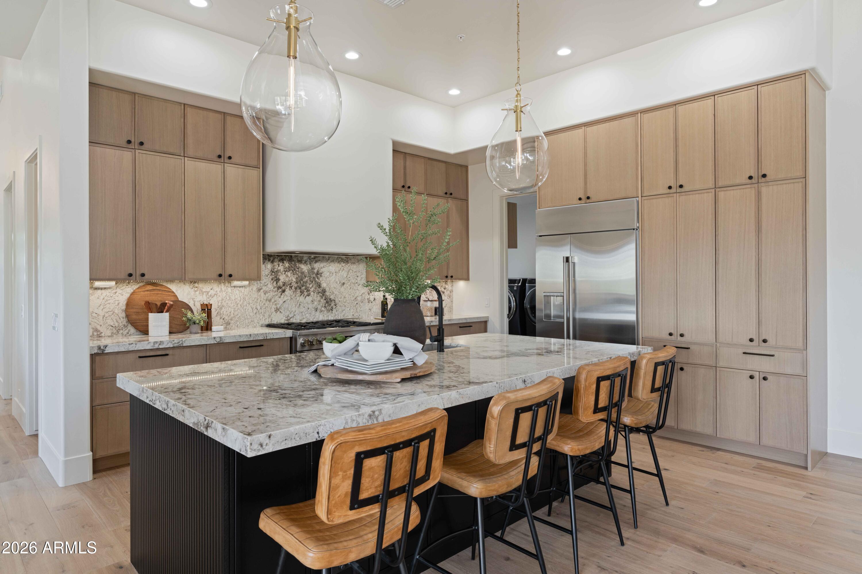 EAGLES GLEN - Residential