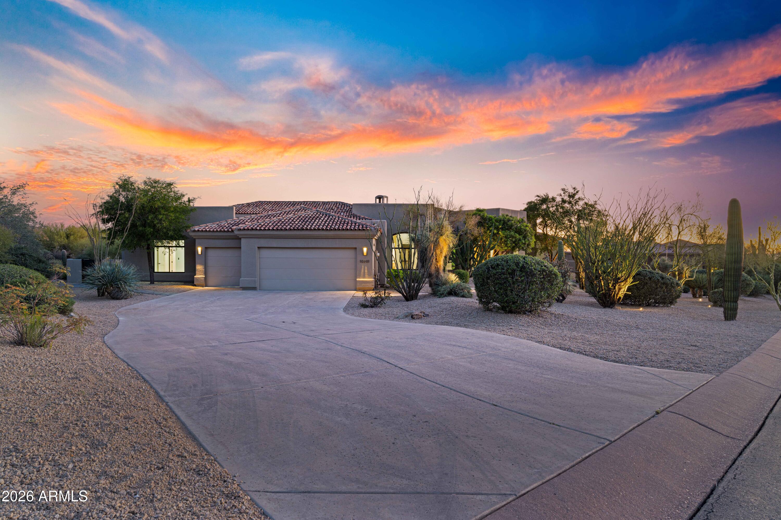 EAGLES GLEN - Residential