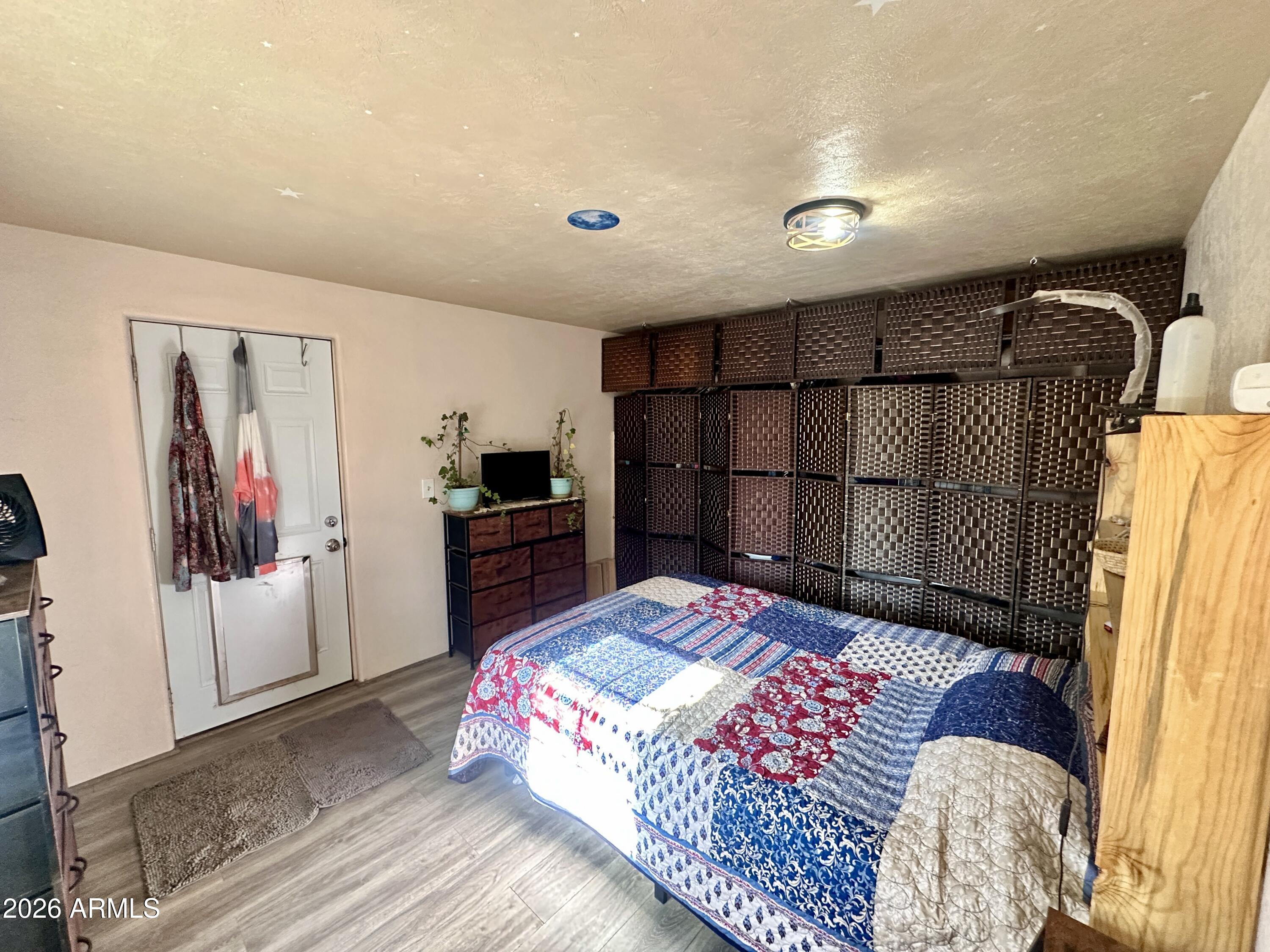 APACHE WOODLAND ESTATES - Residential
