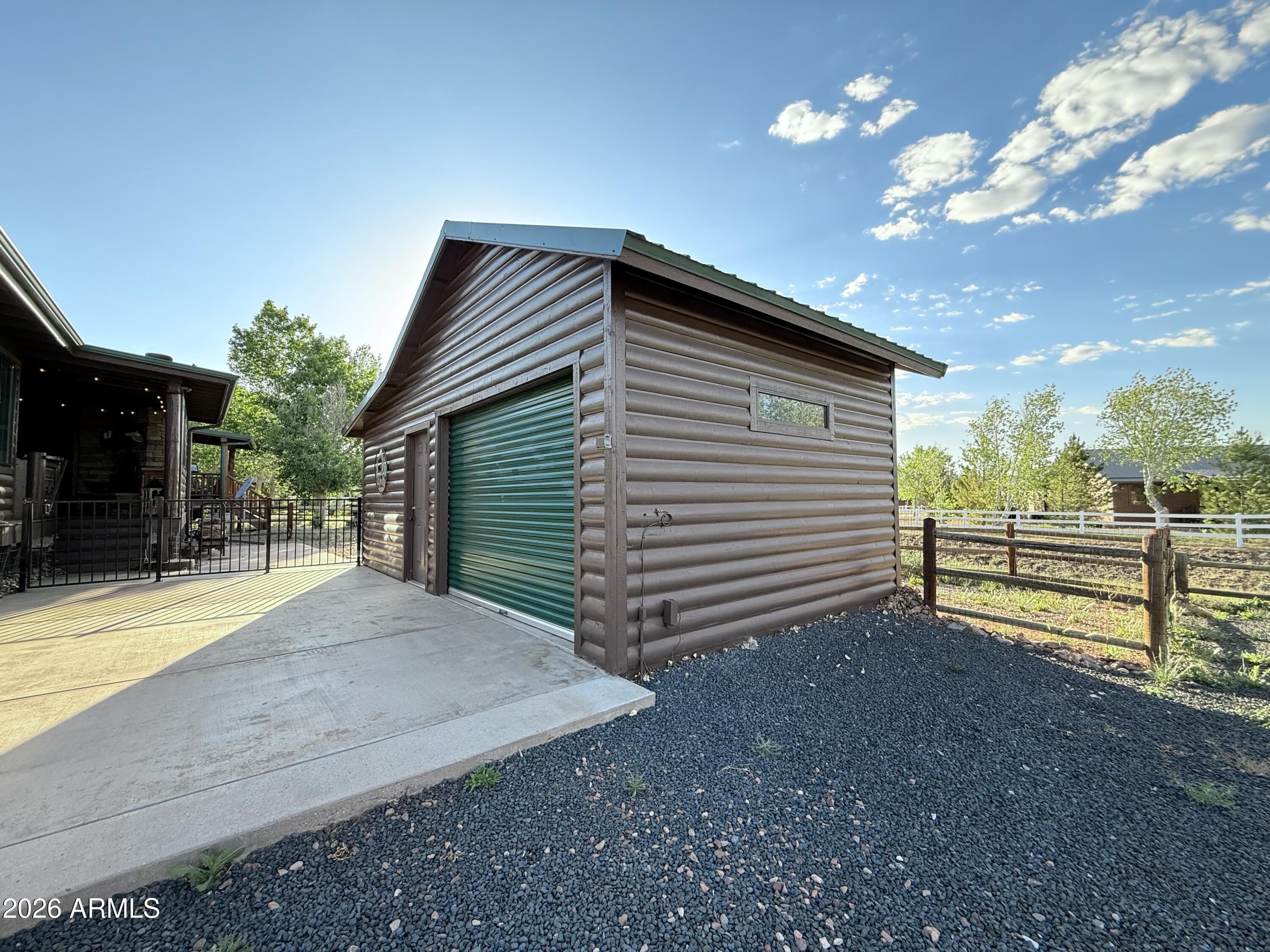 BISON RESORT CABINS - Residential