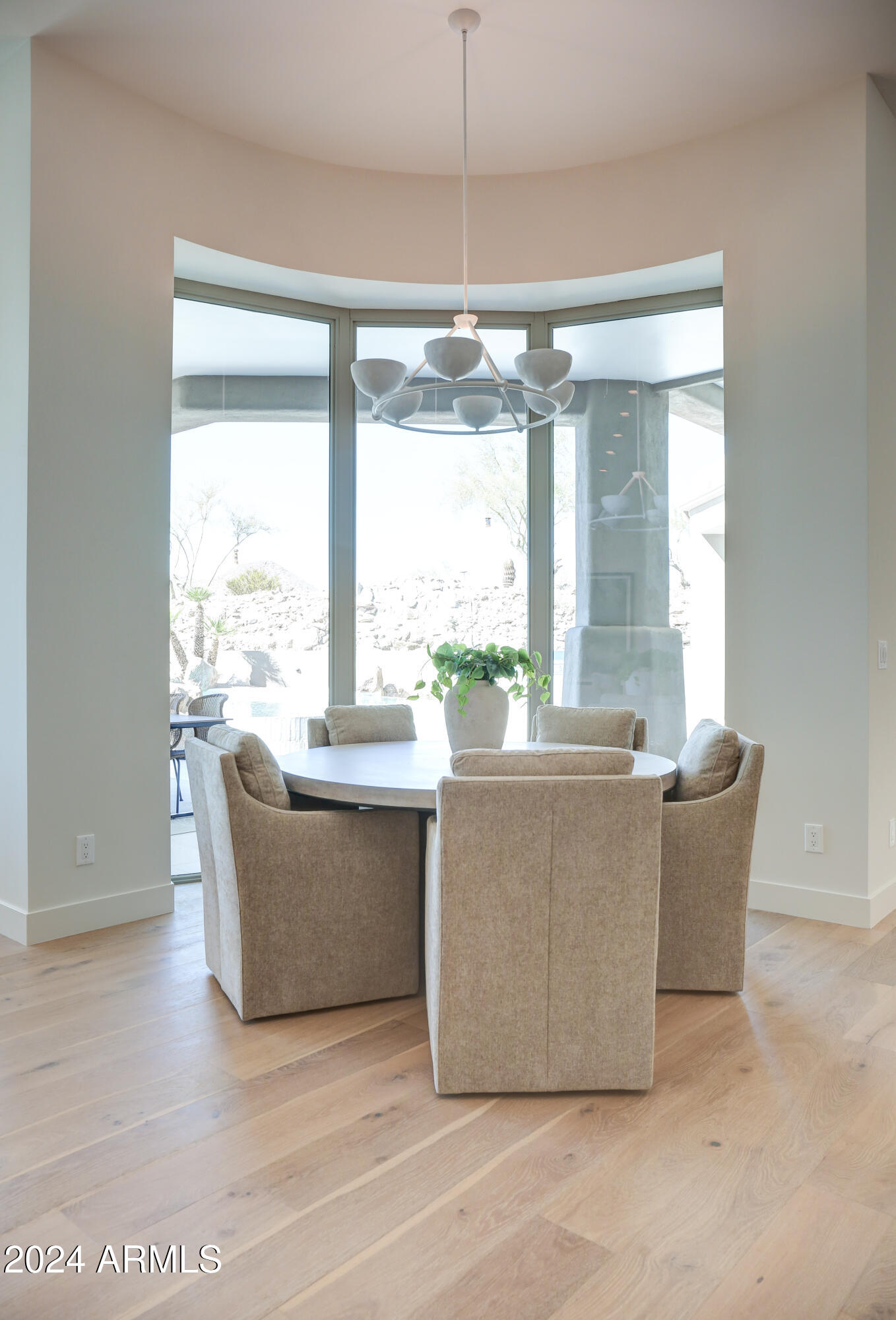 SCOTTSDALE MOUNTAIN - Residential