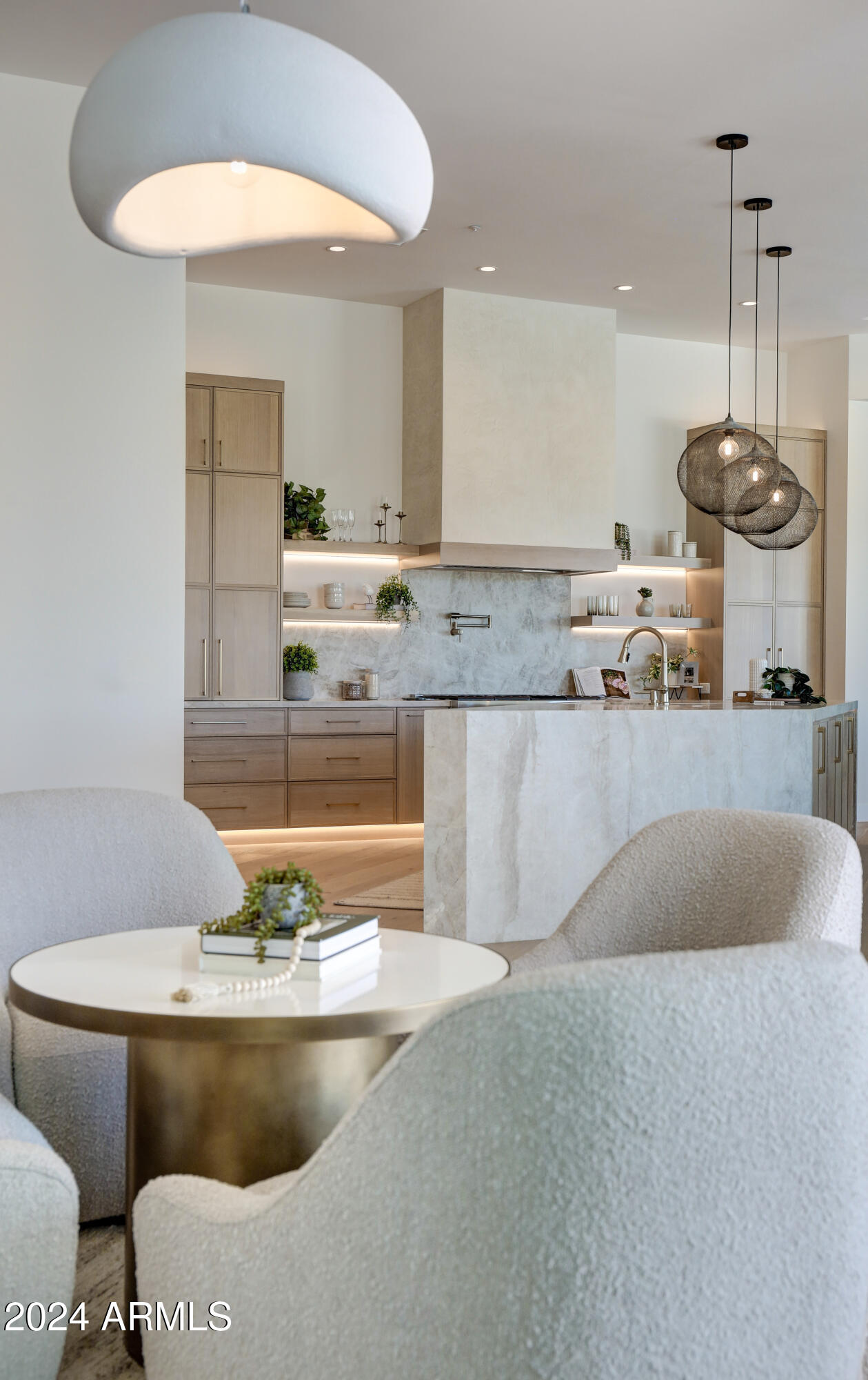 SCOTTSDALE MOUNTAIN - Residential