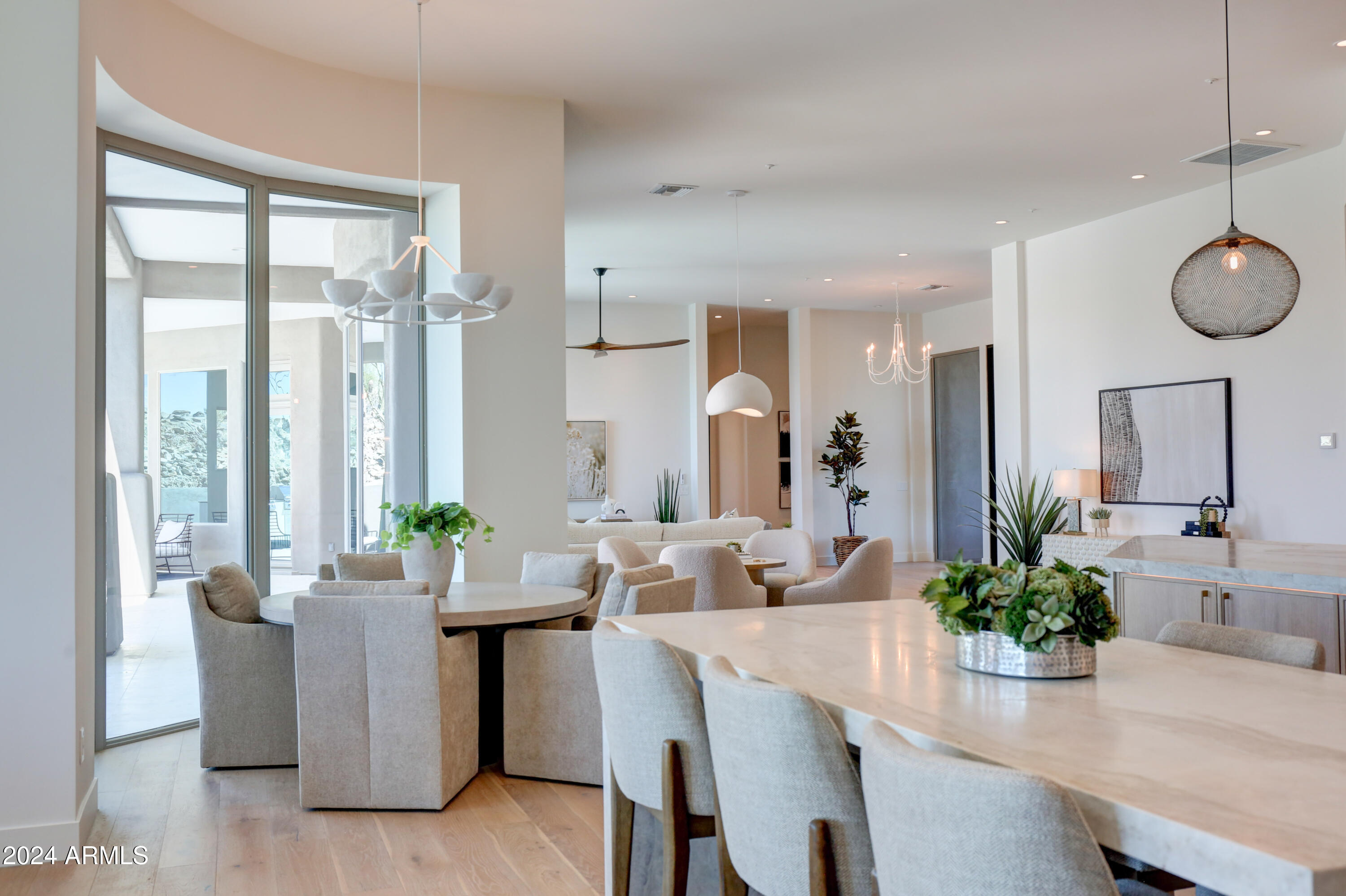 SCOTTSDALE MOUNTAIN - Residential