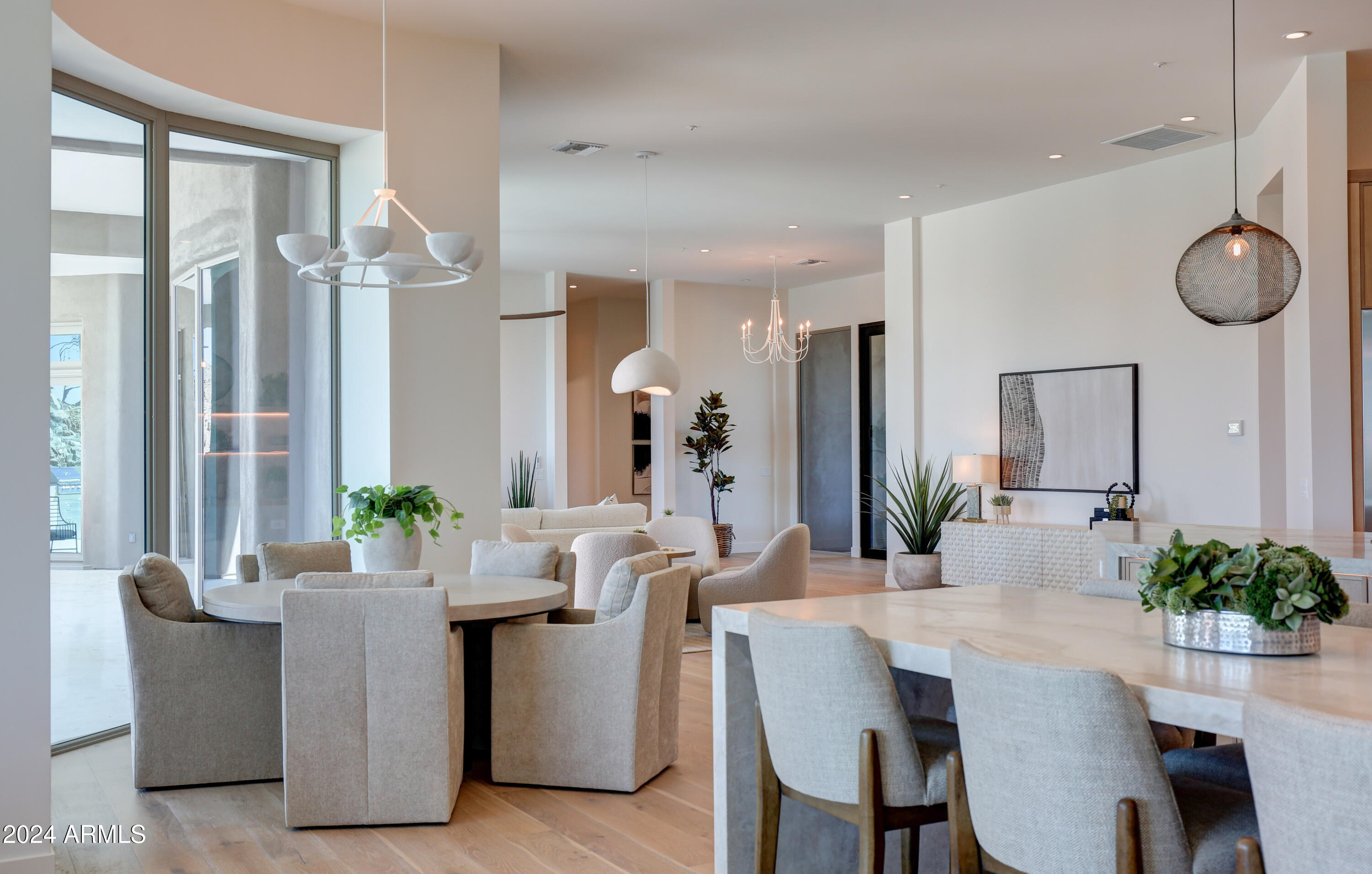 SCOTTSDALE MOUNTAIN - Residential
