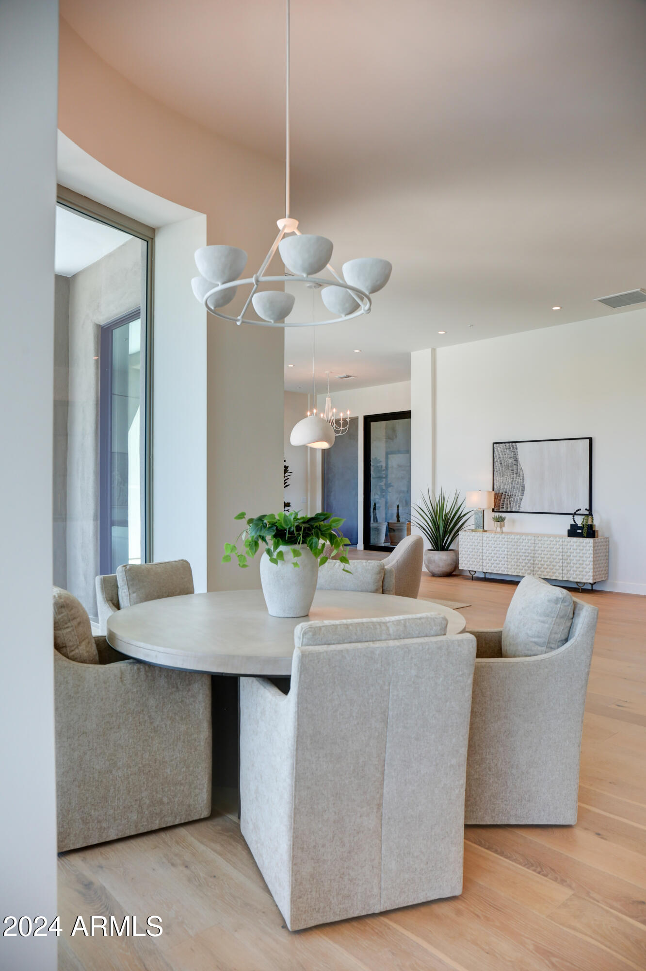 SCOTTSDALE MOUNTAIN - Residential