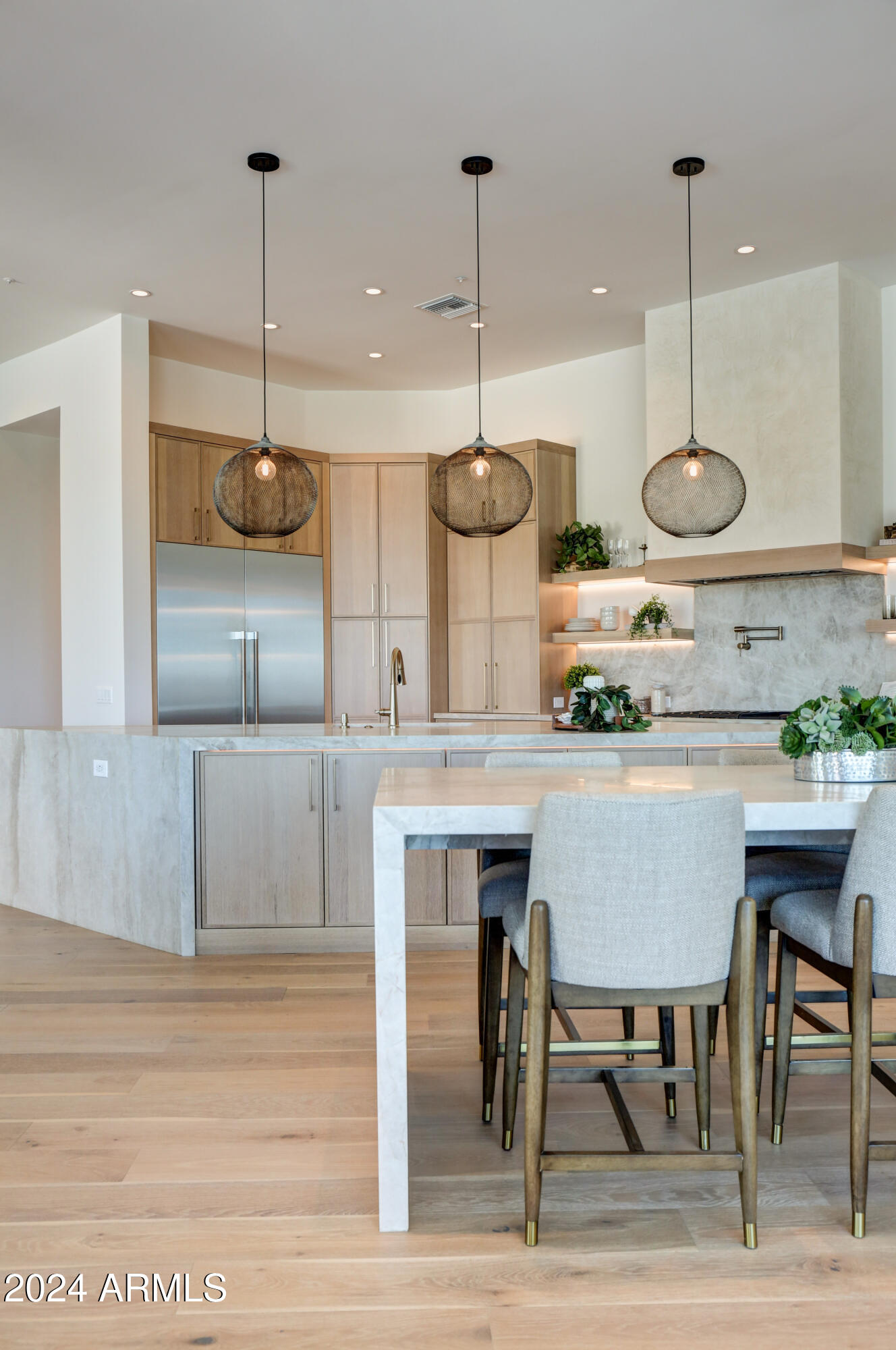 SCOTTSDALE MOUNTAIN - Residential