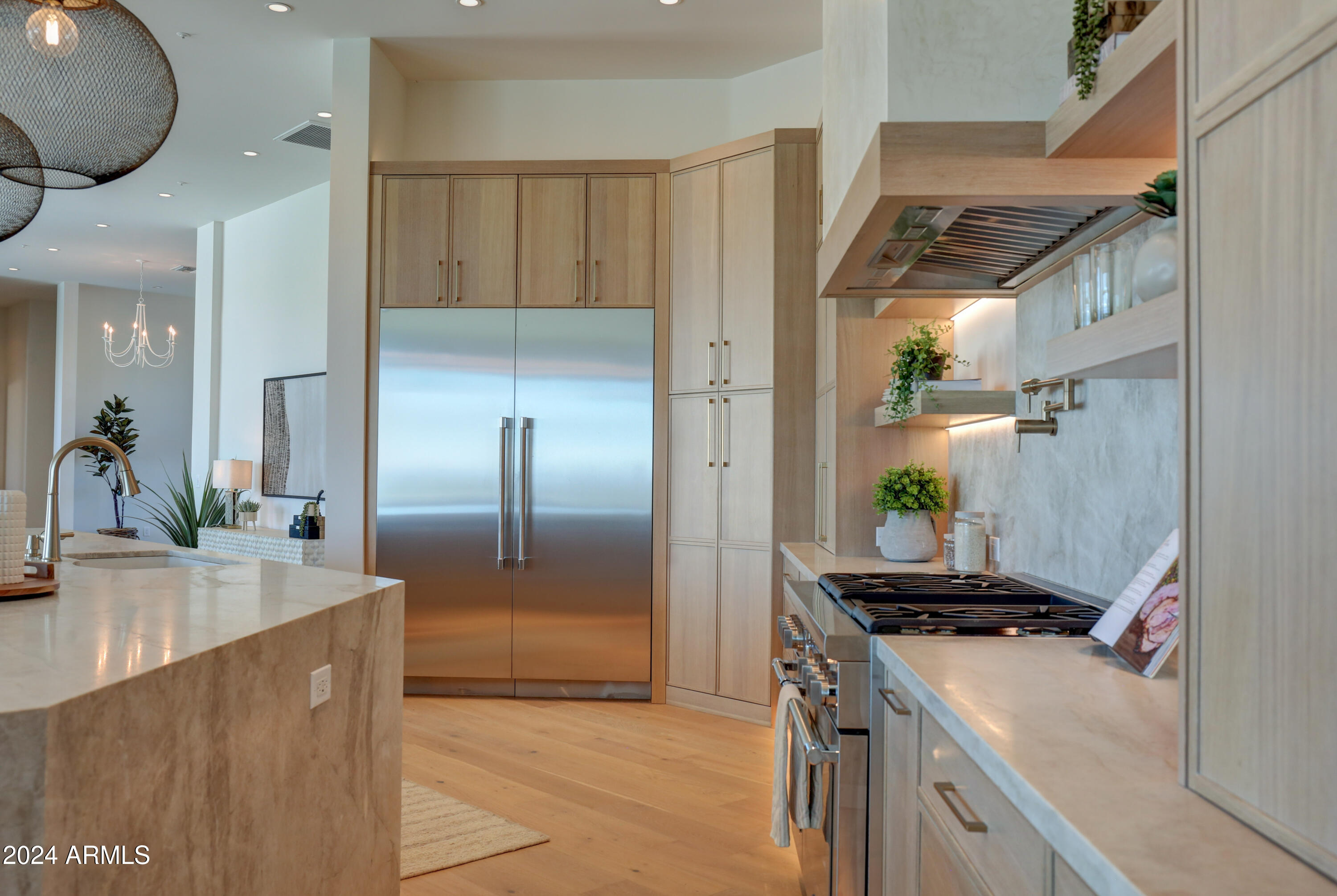 SCOTTSDALE MOUNTAIN - Residential