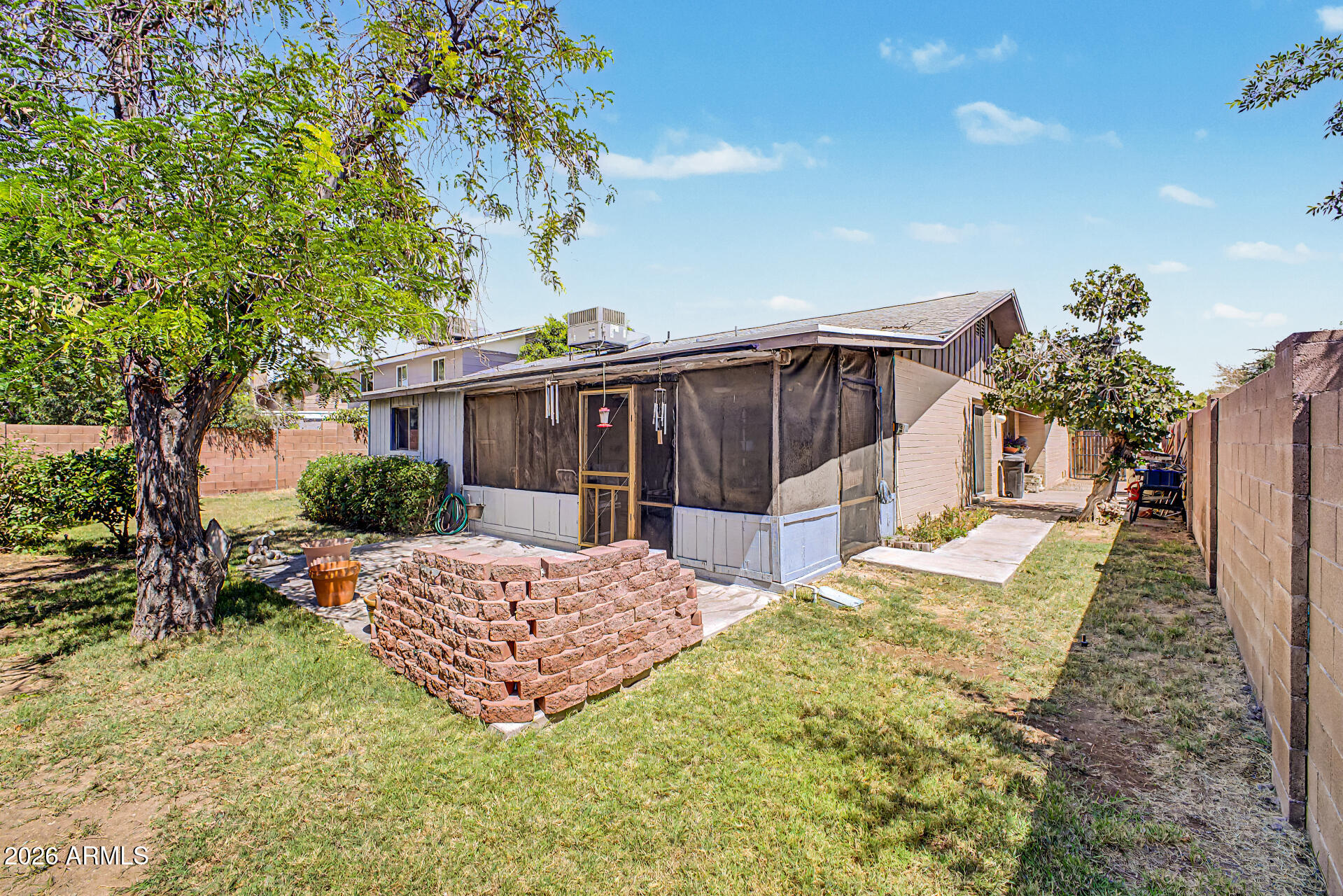 WINNWOOD ESTATES UNIT 1 - Residential